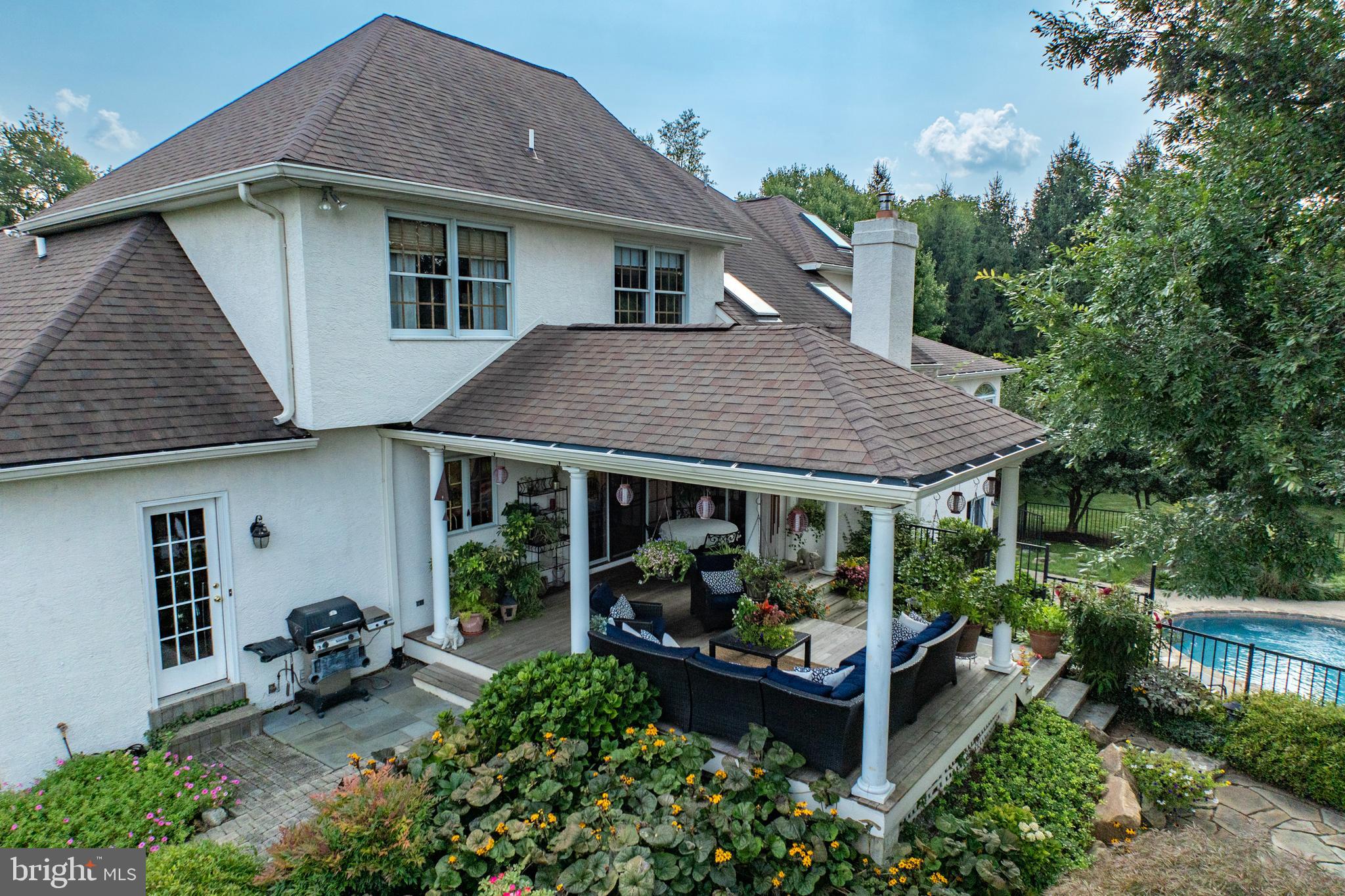 FIELDSTONE FARM - Residential