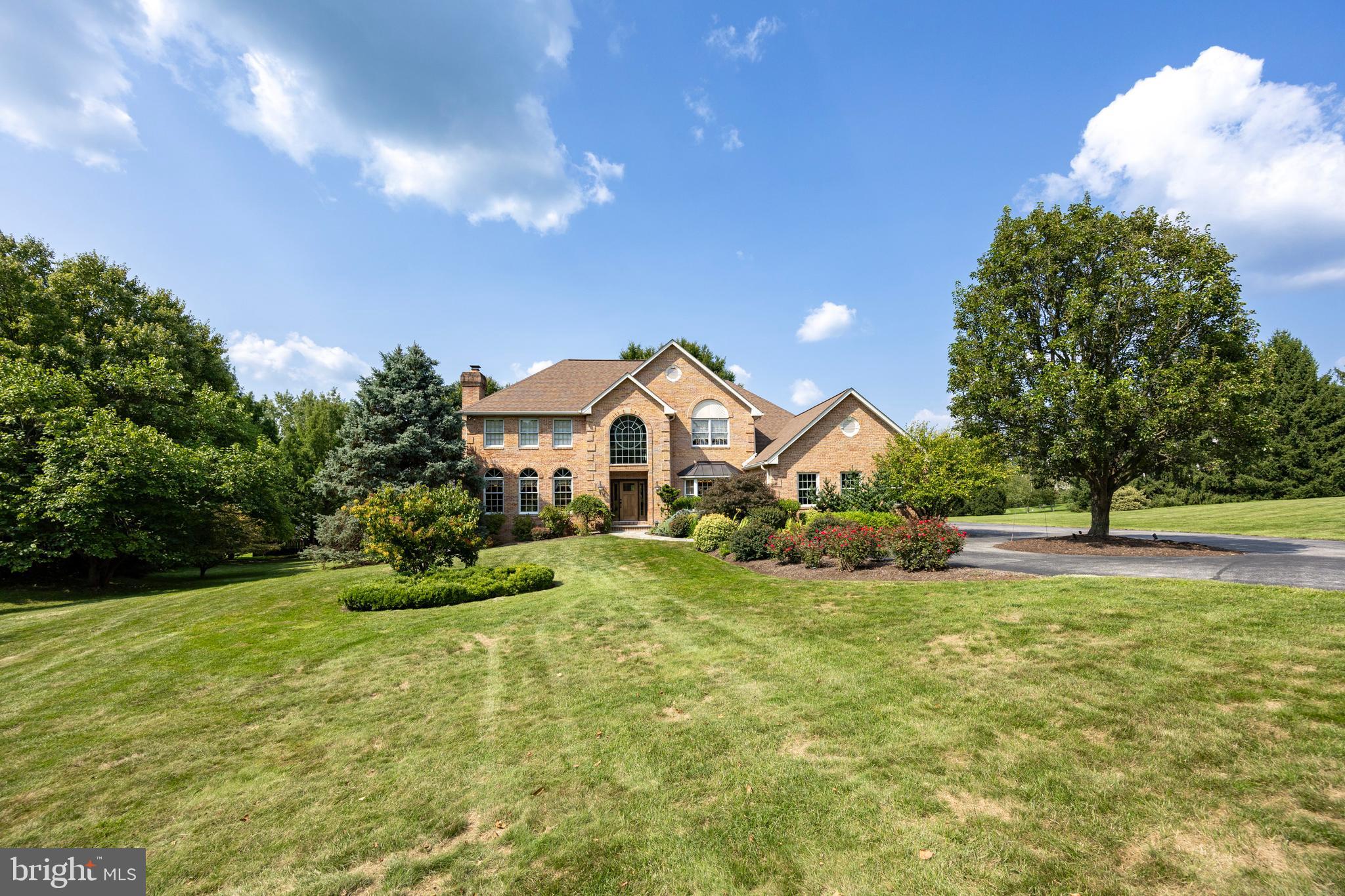 FIELDSTONE FARM - Residential