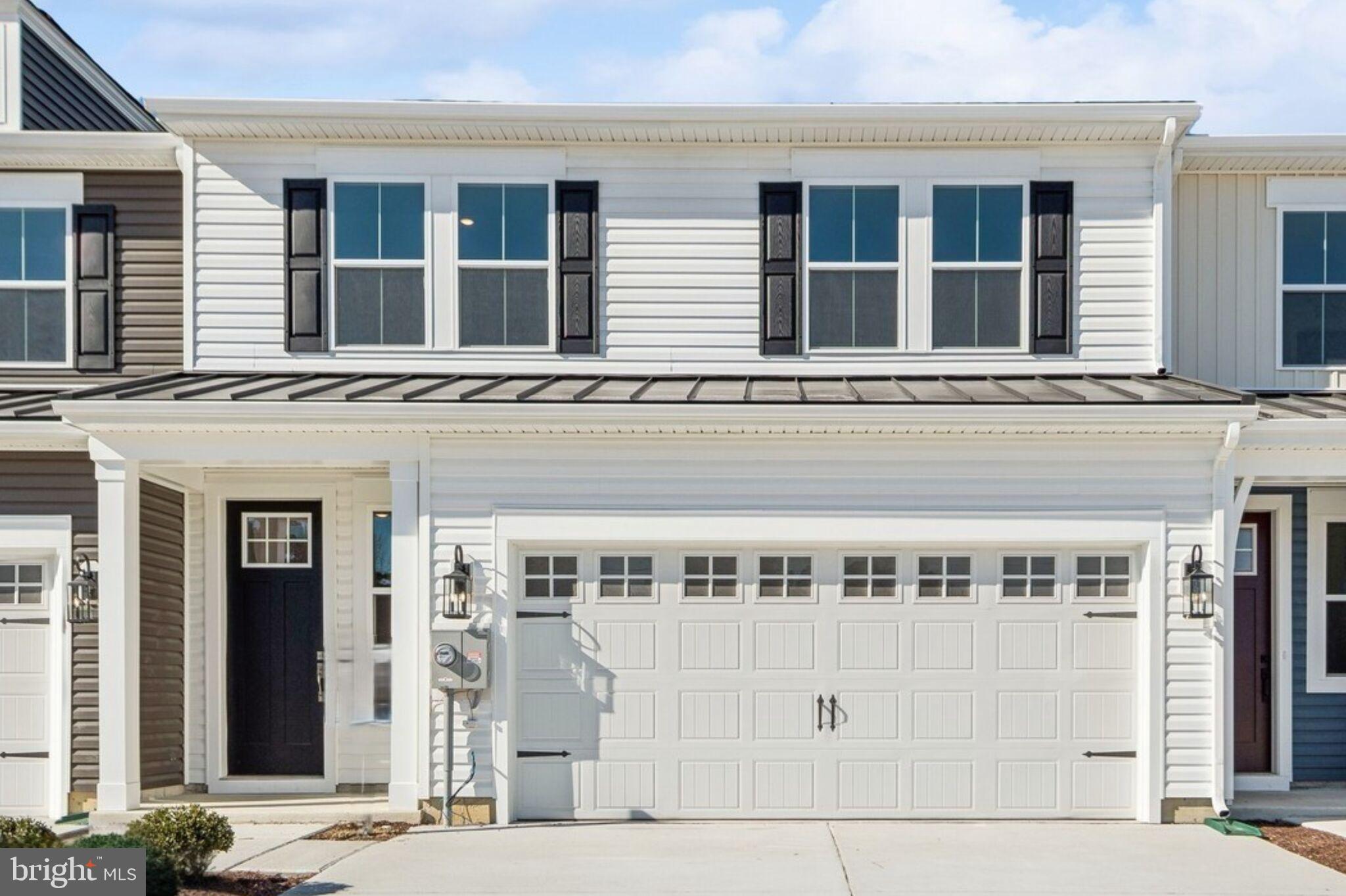 Photo 1 of 27 — 20530 SPYGLASS CIRCLE, GEORGETOWN, DE 19947
