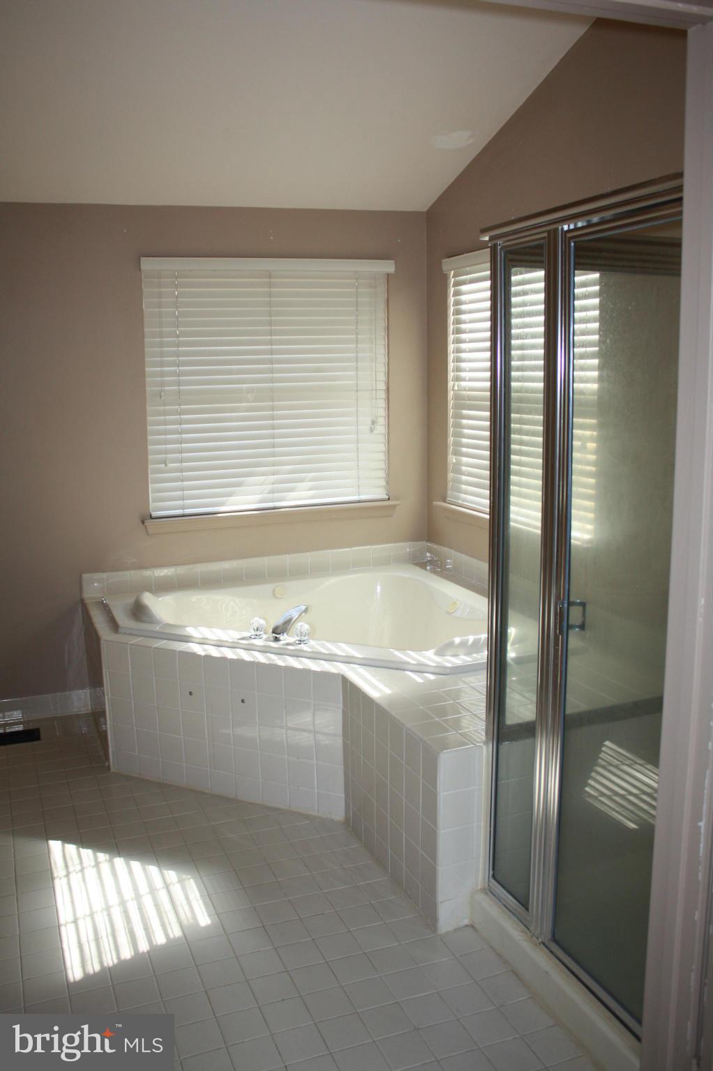 MT AIRY ESTATES- PLAT 6 - Residential Lease