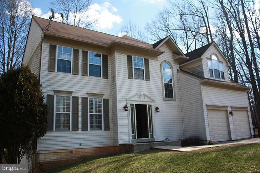 Well maintained Colonial style home in the Mt. Airy Estates neighborhood.  This 5 bedroom/3.5 bath is very spacious, and perfect for entertaining.  The basement is fully finished with a media room, a bedroom, and full bathroom.  Enjoy the sunroom with access to the deck, that overlooks the backyard.  Just minutes away from DC and the military bases.