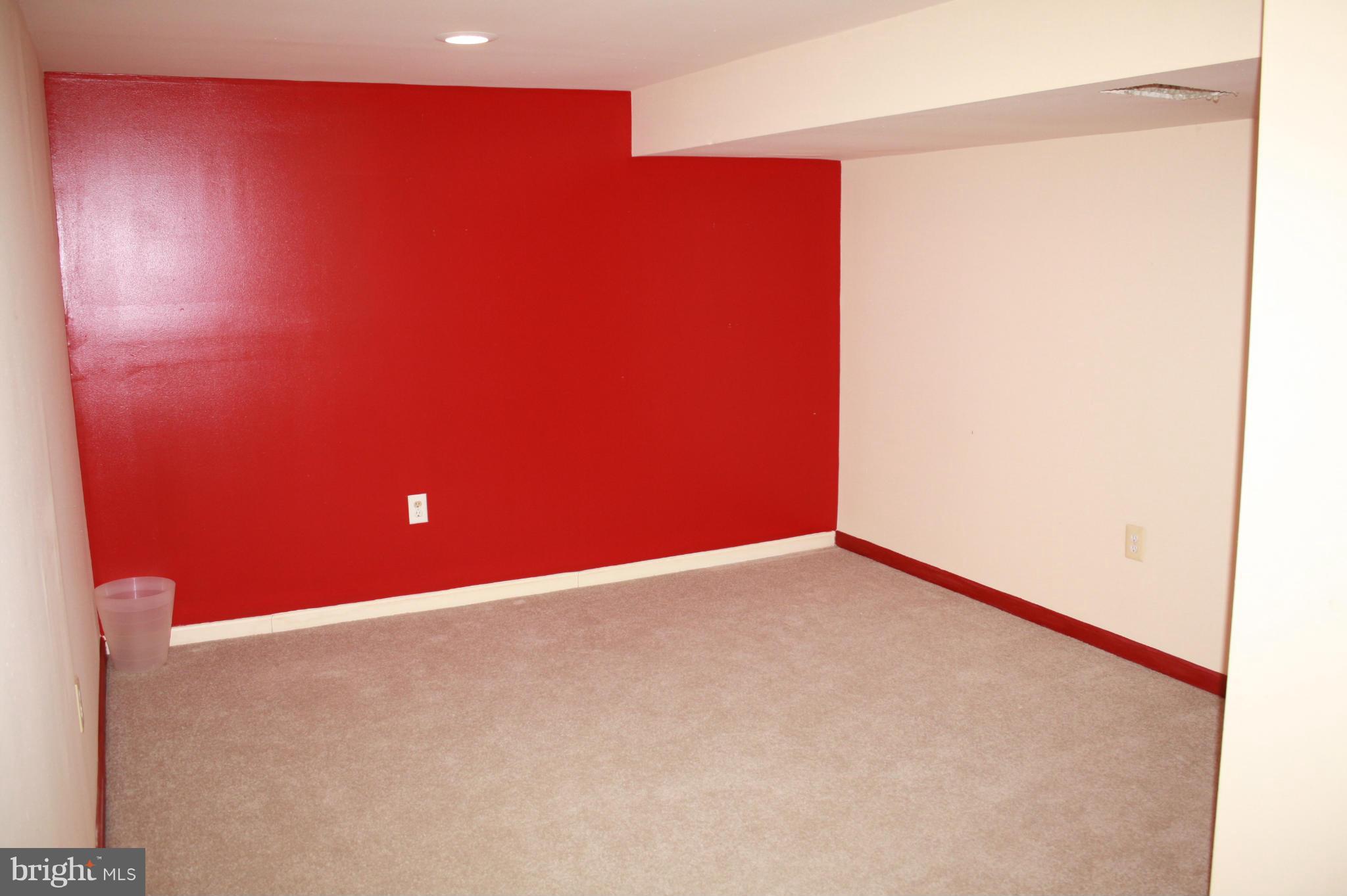 MT AIRY ESTATES- PLAT 6 - Residential Lease