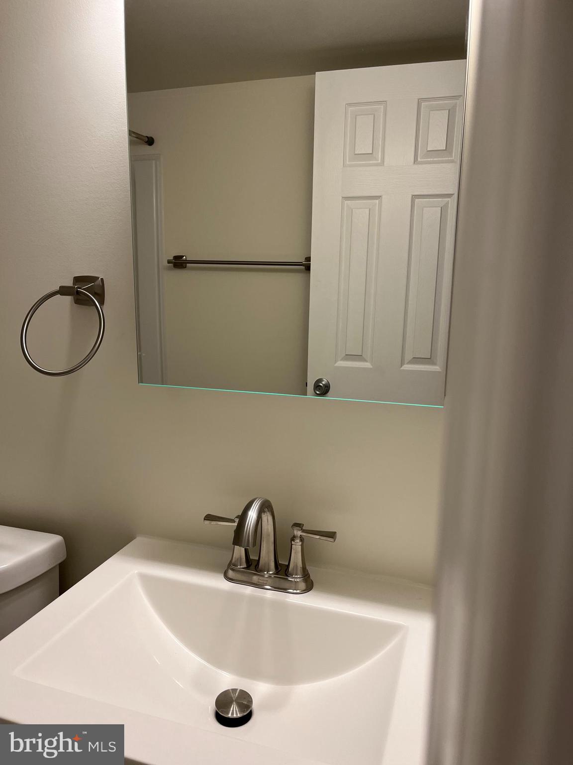 FOXCROFT COLONY CONDOS - Residential Lease