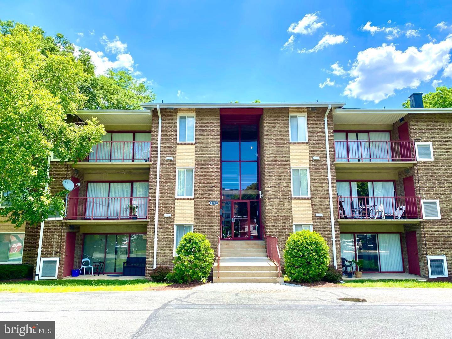 Less than one mile from the University of Maryland and directly on the UM Shuttle Route! Also, the bus line takes you directly to the College Park Metro Station. Bright and airy condominium that's move in ready. Modern kitchen with dishwasher and full-sized stackable washer & dryer. Laminate and hardwood floors, tile flooring in bathroom. Lots of natural light. Large sliding doors open to covered patio. Next door to Lidl; numerous restaurants in the same block. Close to everything; this is a commuter's dream!