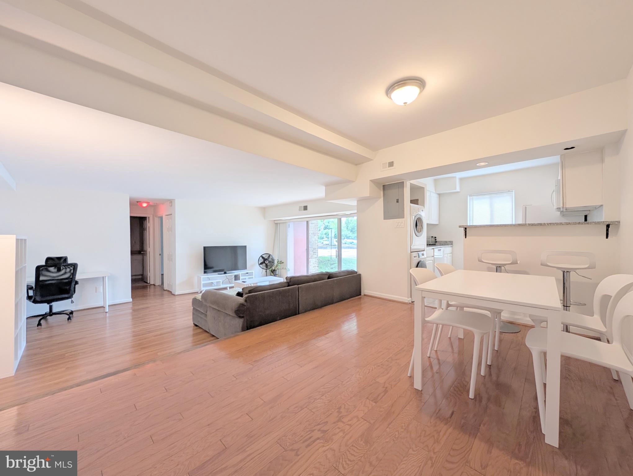 THE OASIS CONDOMINIUMS - Residential