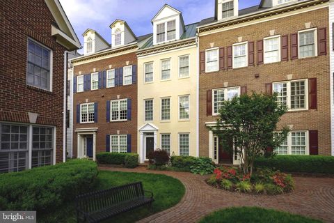 312 S FAYETTE STREET ALEXANDRIA VA 22314