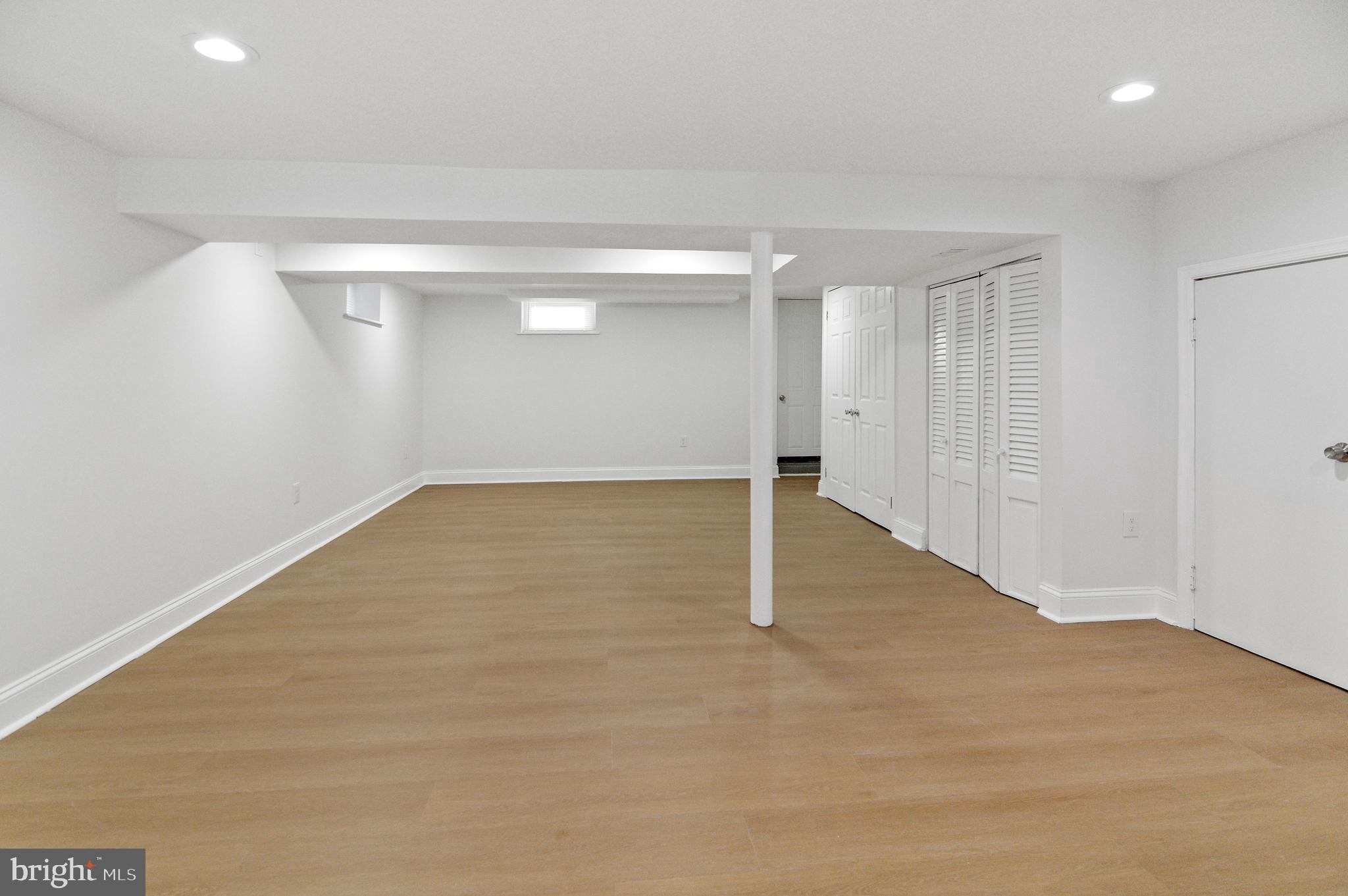 PERRING LOCH - Residential