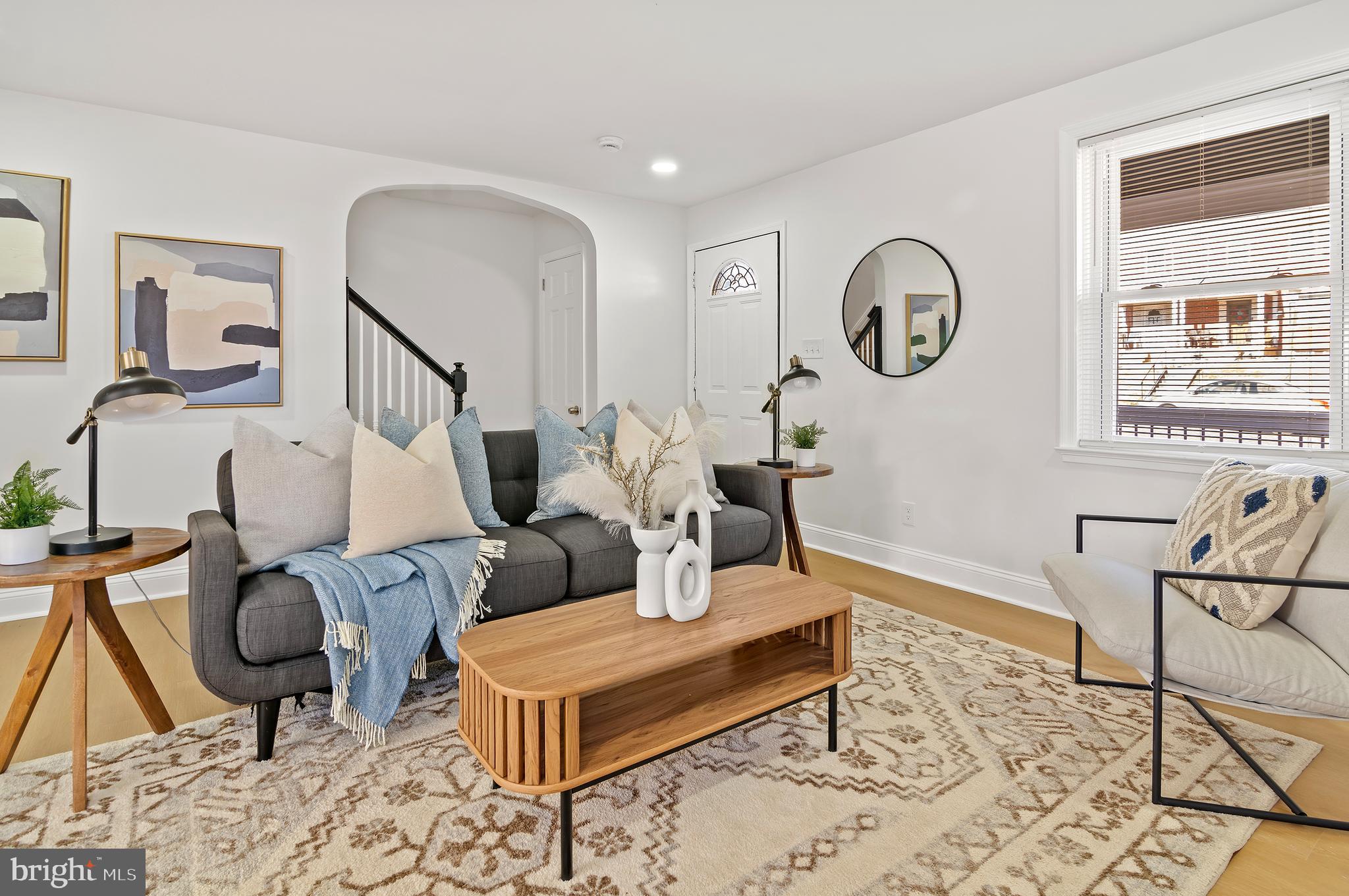 PERRING LOCH - Residential