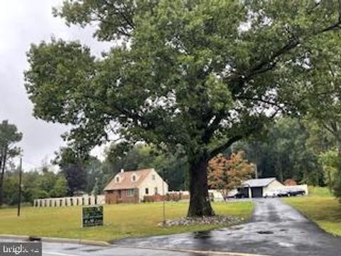 862 JOHNSON ROAD SICKLERVILLE NJ 08081