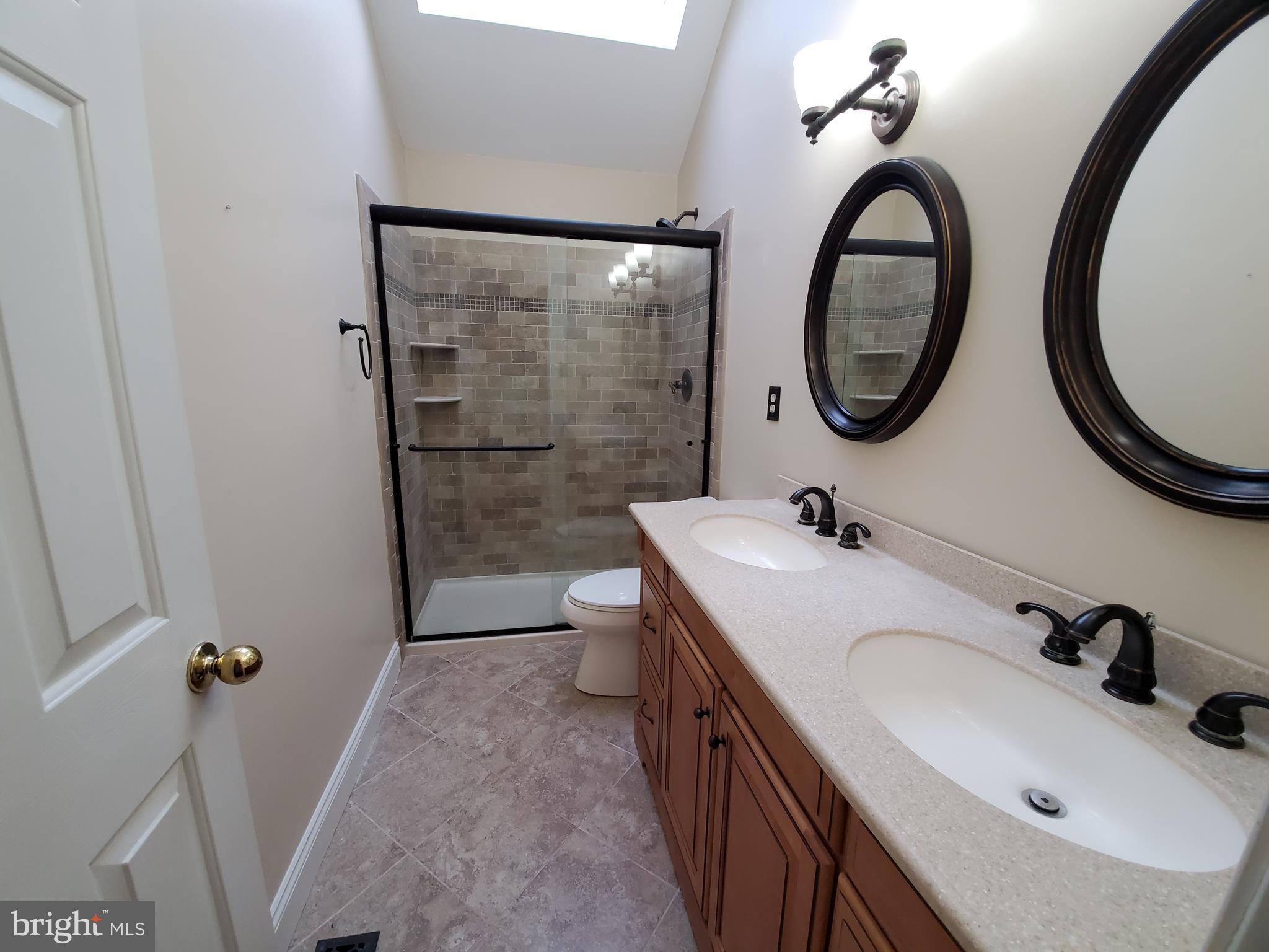 HEATHER RIDGE - Residential Lease