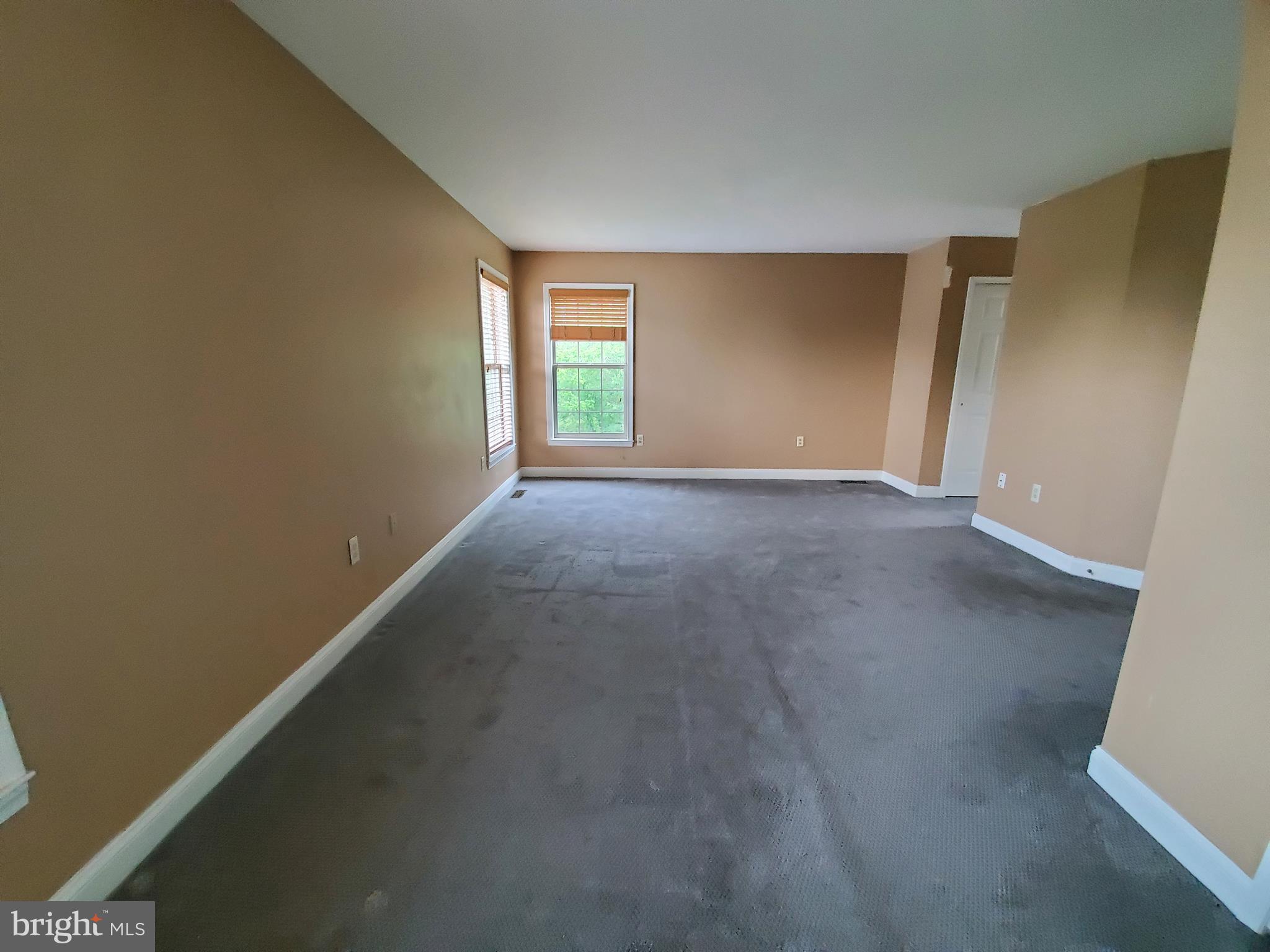 HEATHER RIDGE - Residential Lease
