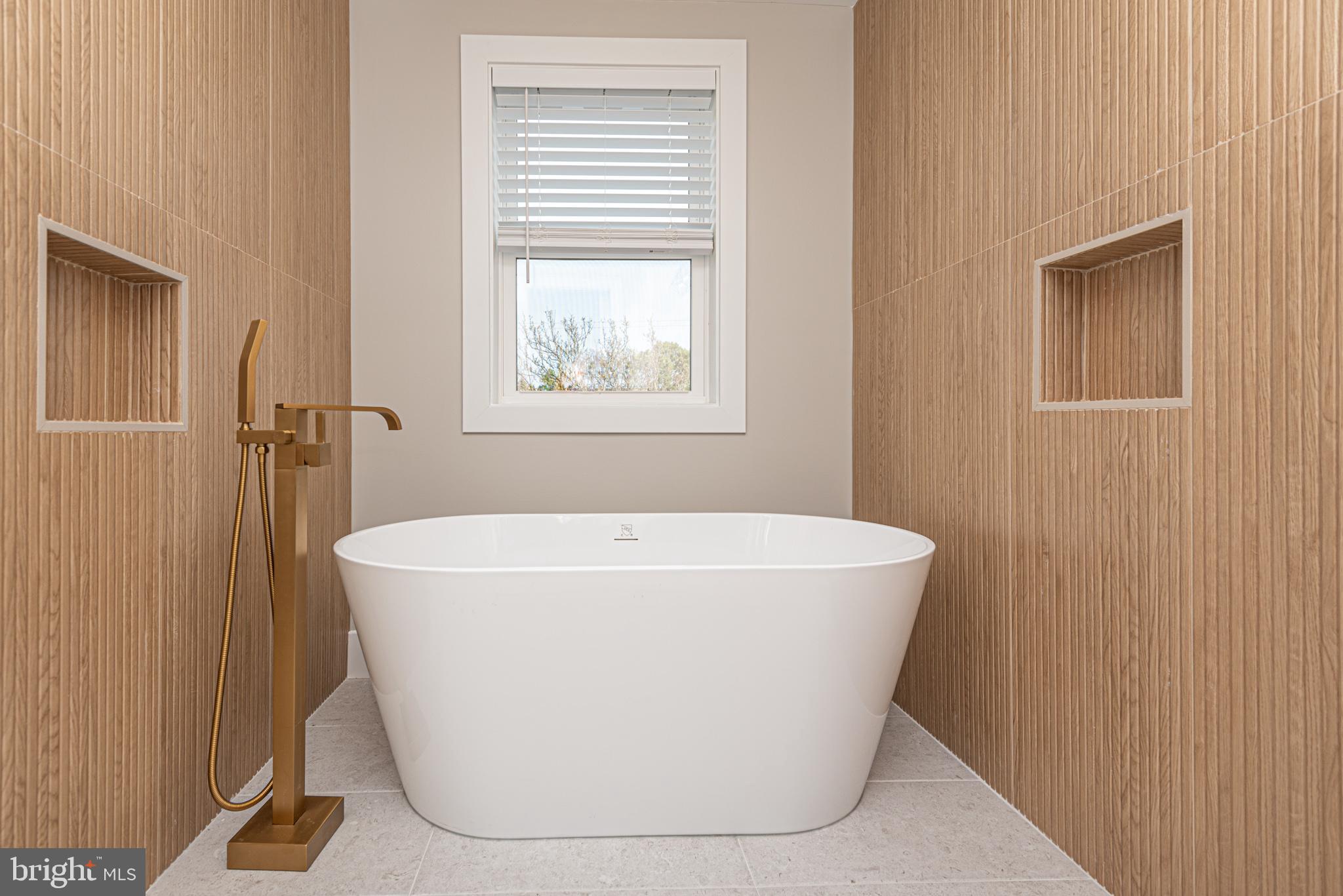 LITTLE SALISBURY - Residential