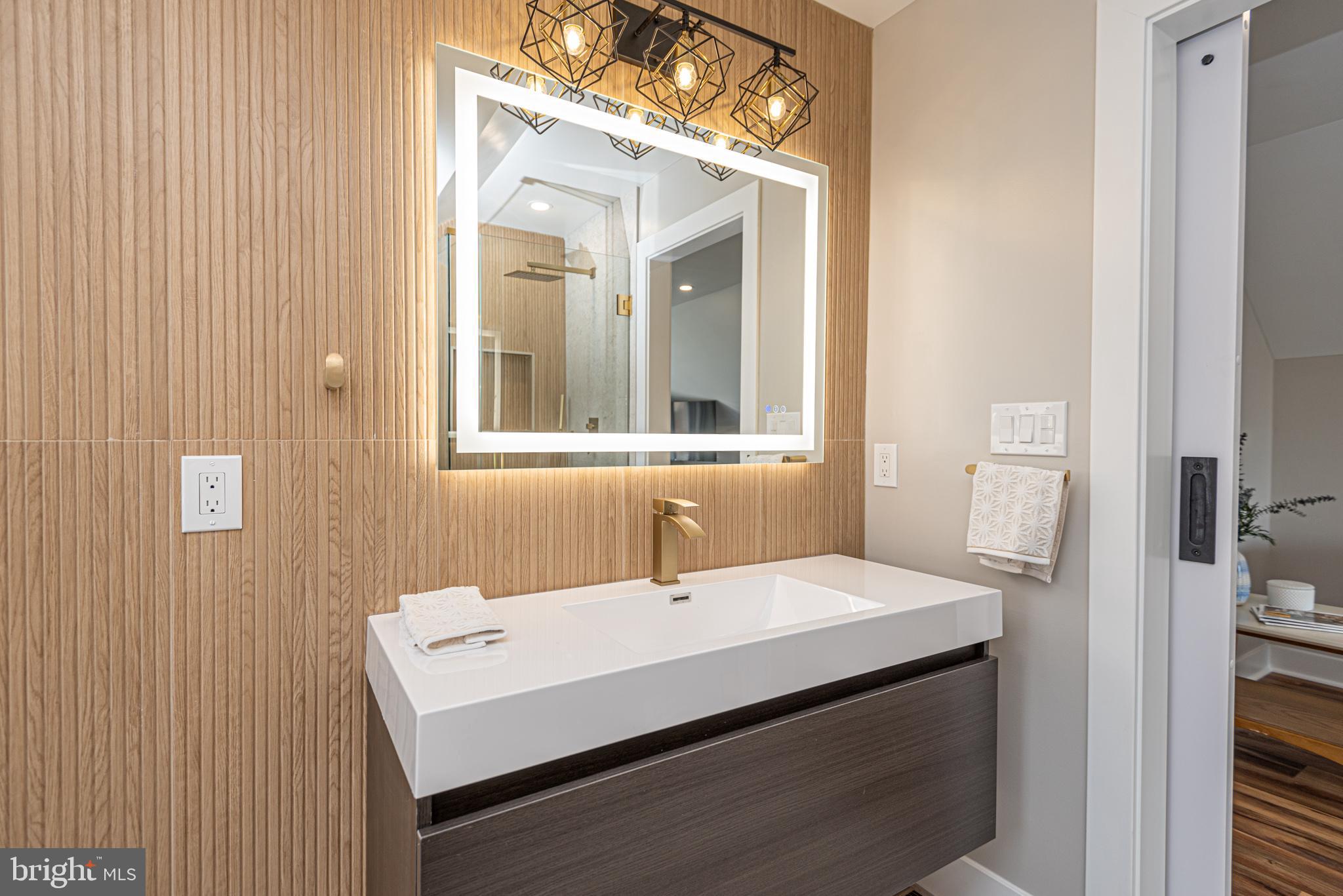 LITTLE SALISBURY - Residential