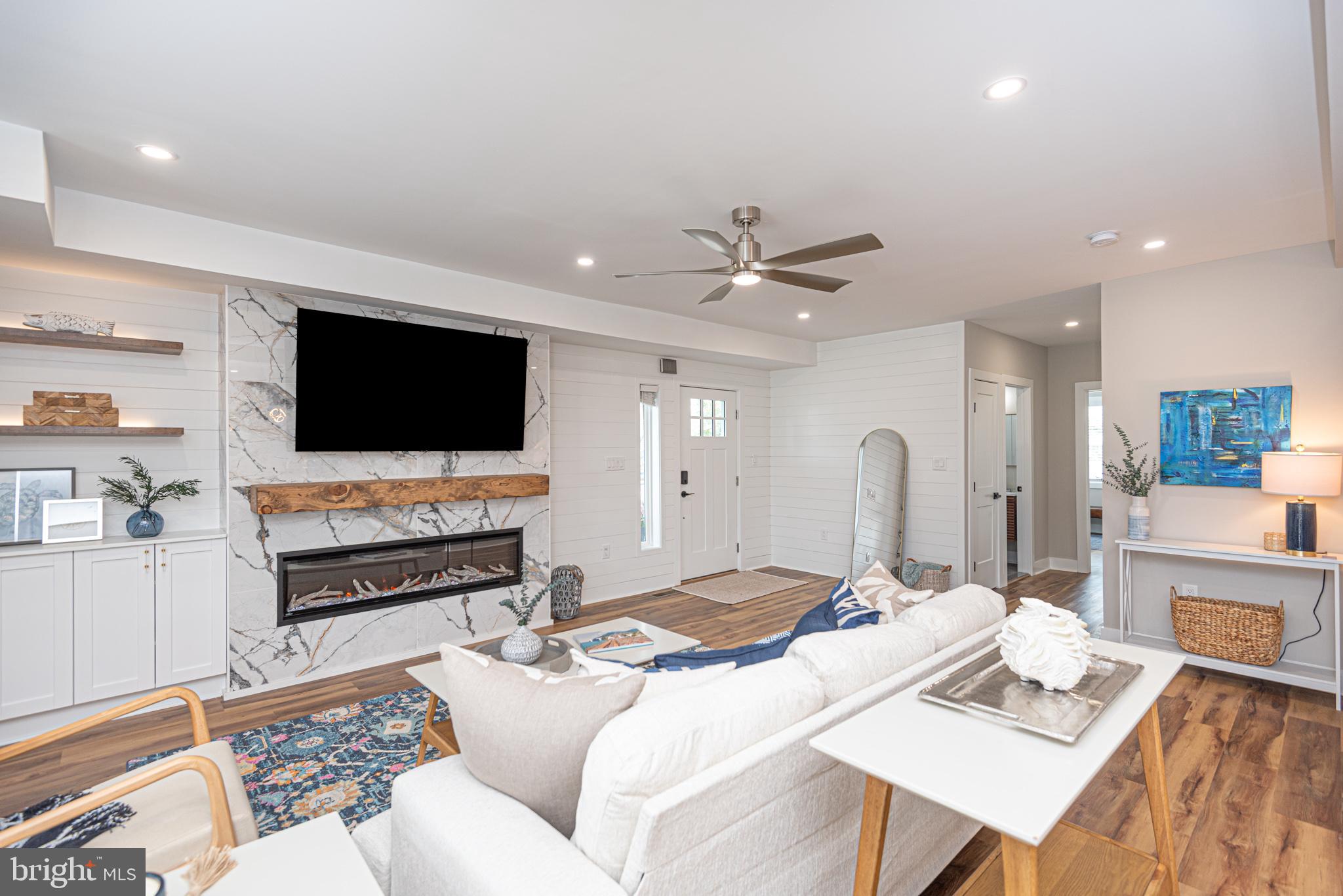 LITTLE SALISBURY - Residential