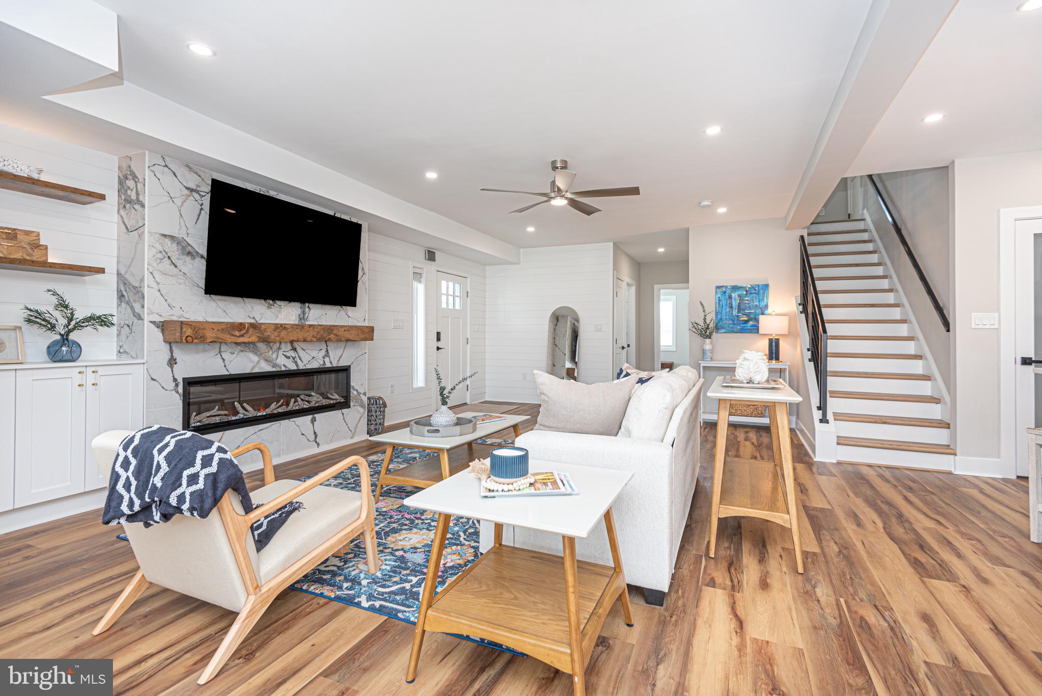 LITTLE SALISBURY - Residential