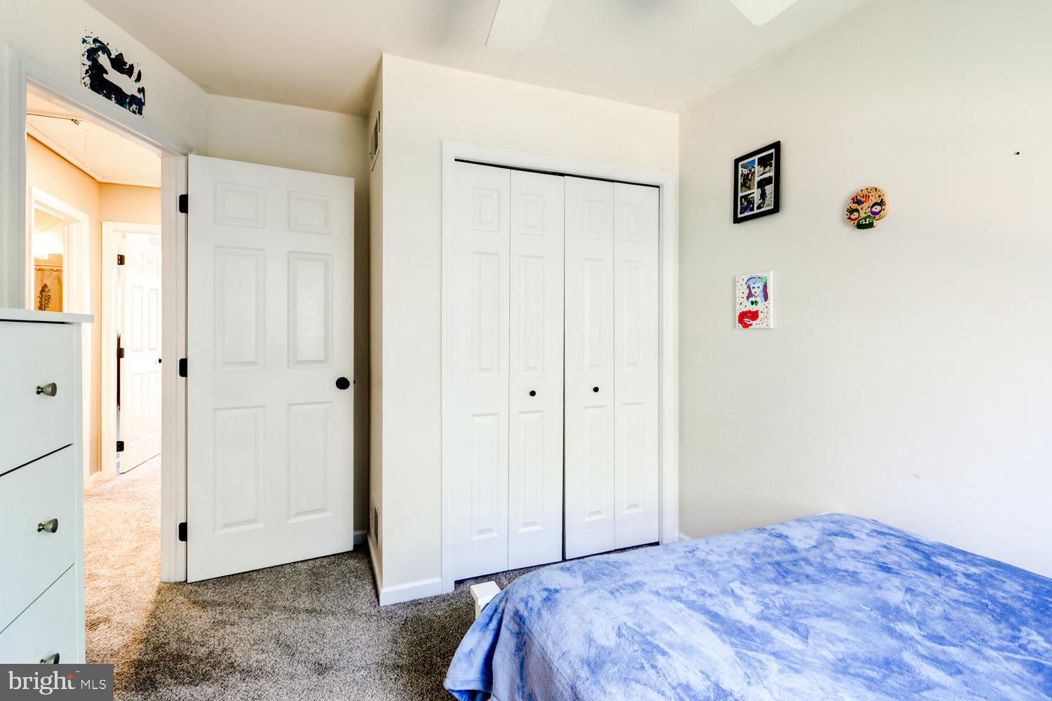 MALLARD PONDS - Residential