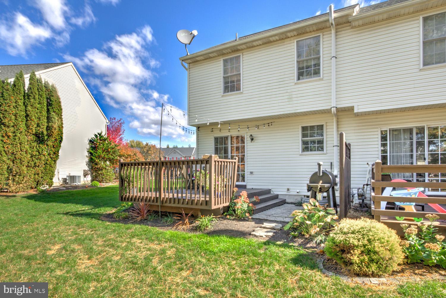 MALLARD PONDS - Residential