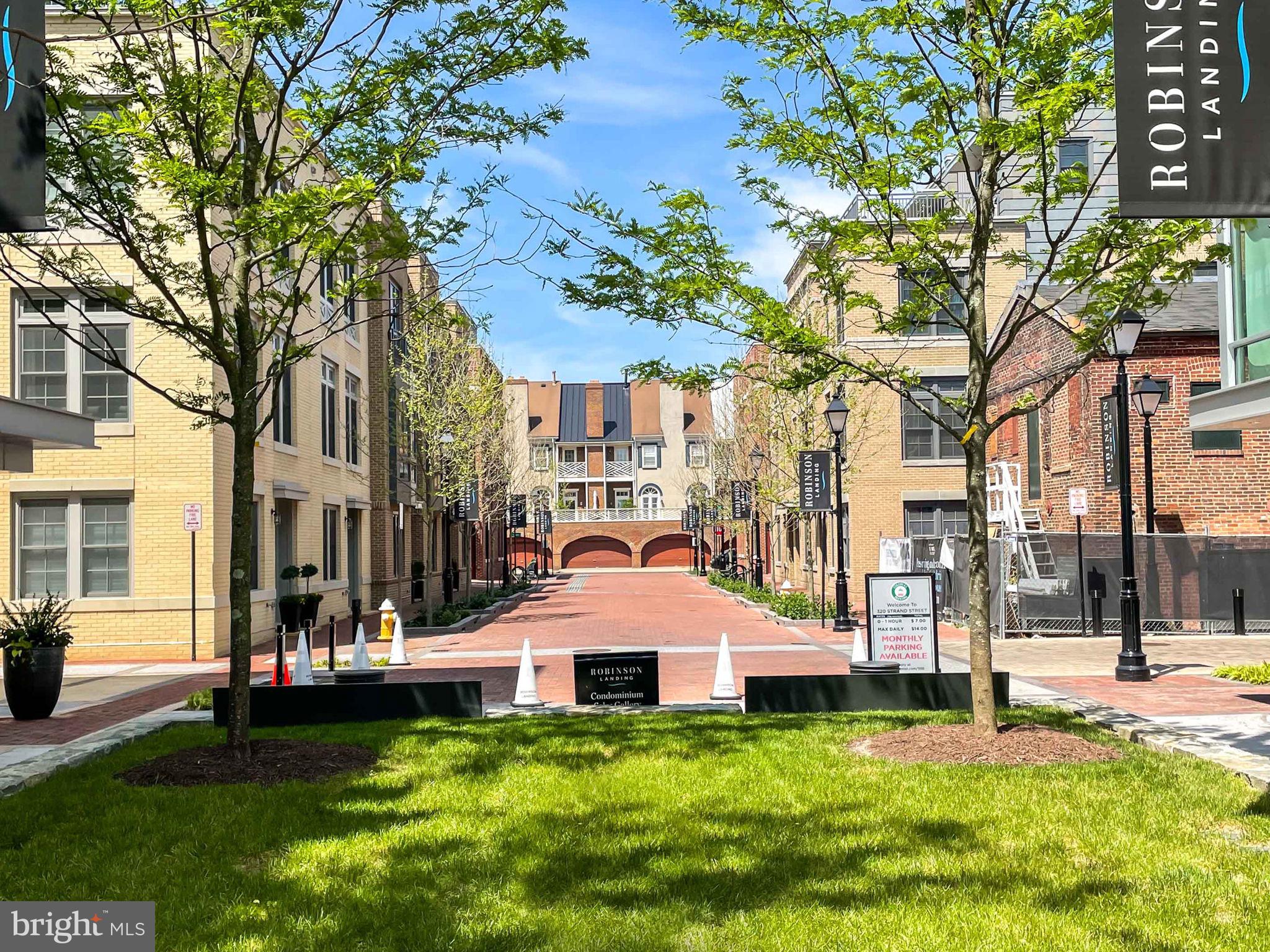 HISTORIC OLD TOWN - Residential