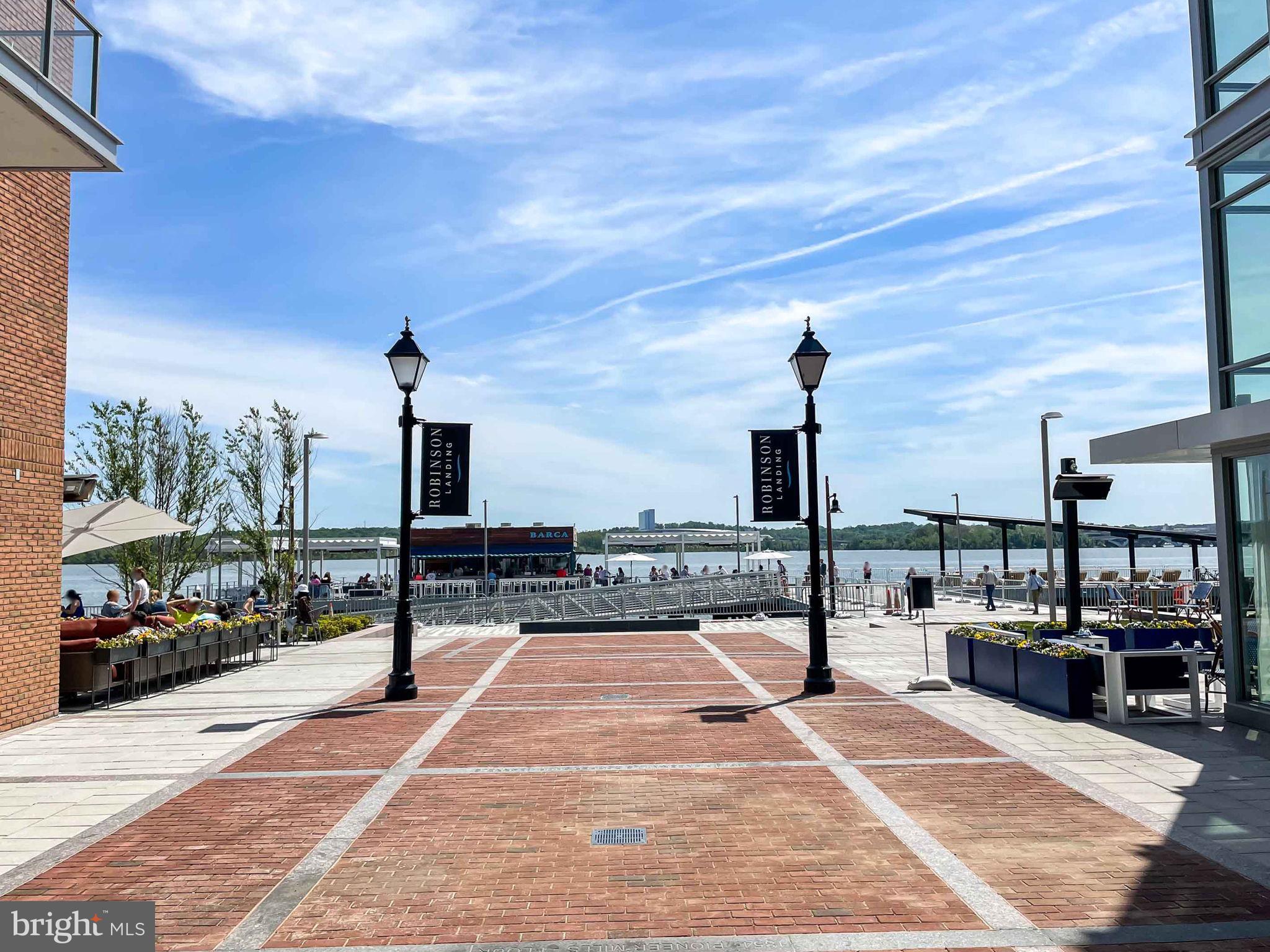 HISTORIC OLD TOWN - Residential