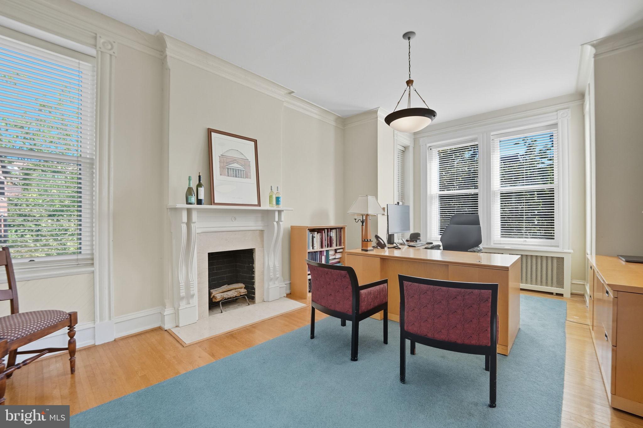 HISTORIC OLD TOWN - Residential