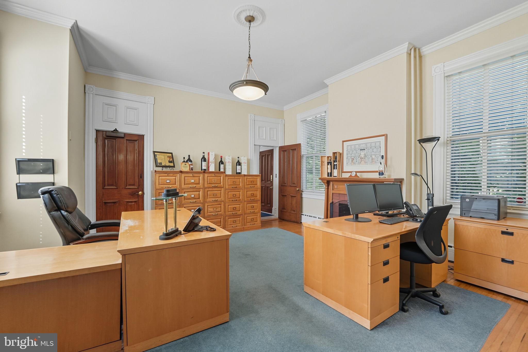 HISTORIC OLD TOWN - Residential