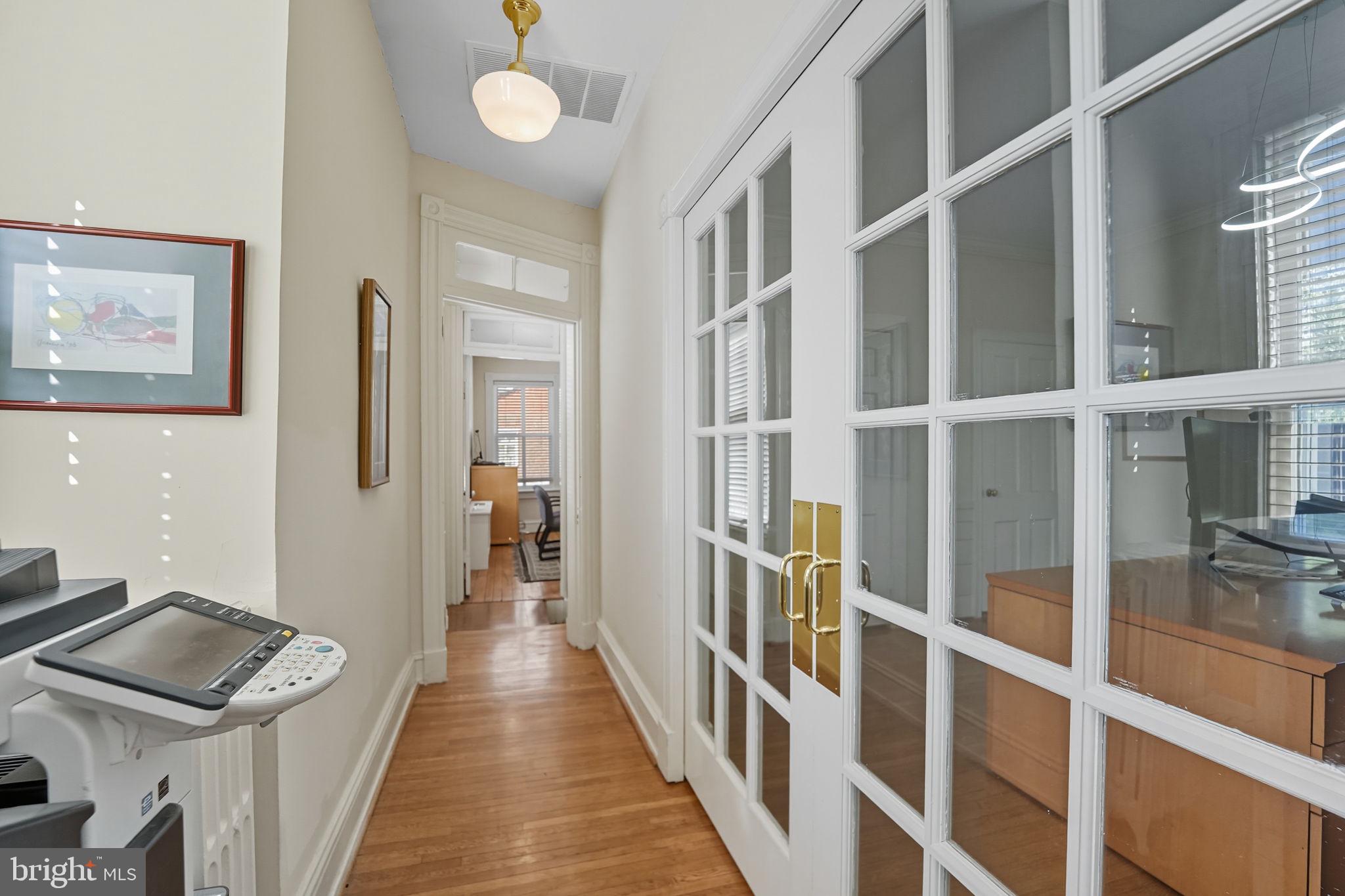 HISTORIC OLD TOWN - Residential