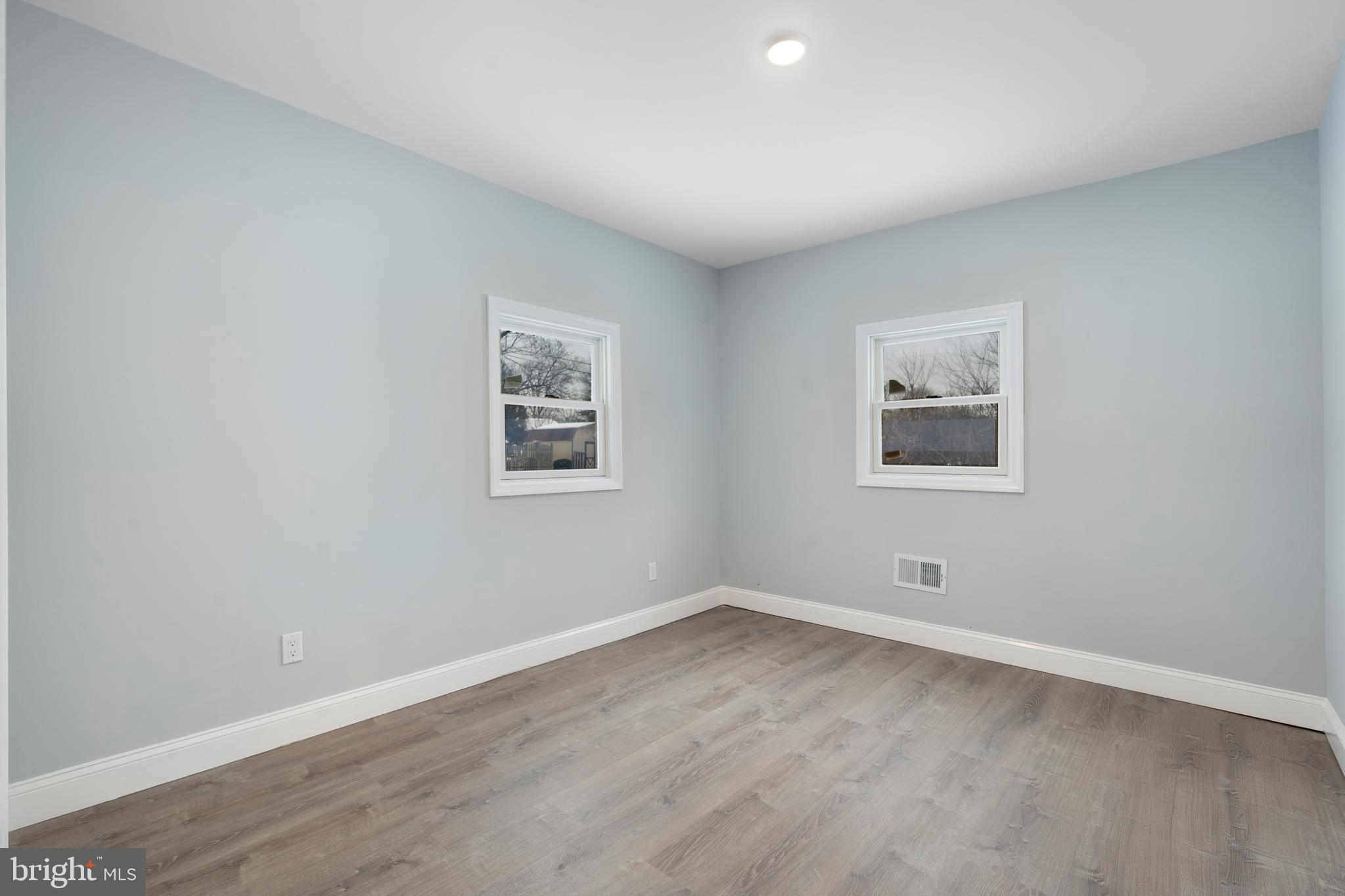 CHERRY HILL PARK - Residential