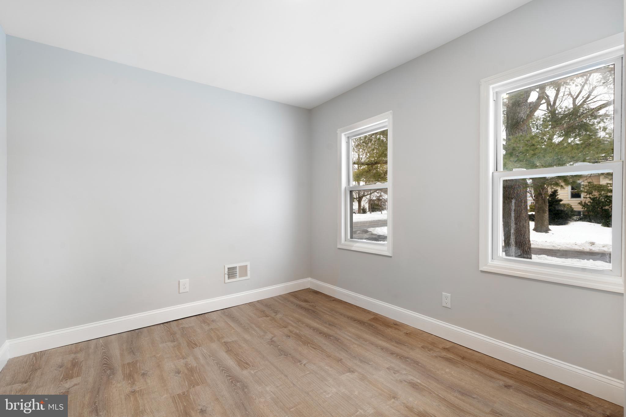 CHERRY HILL PARK - Residential