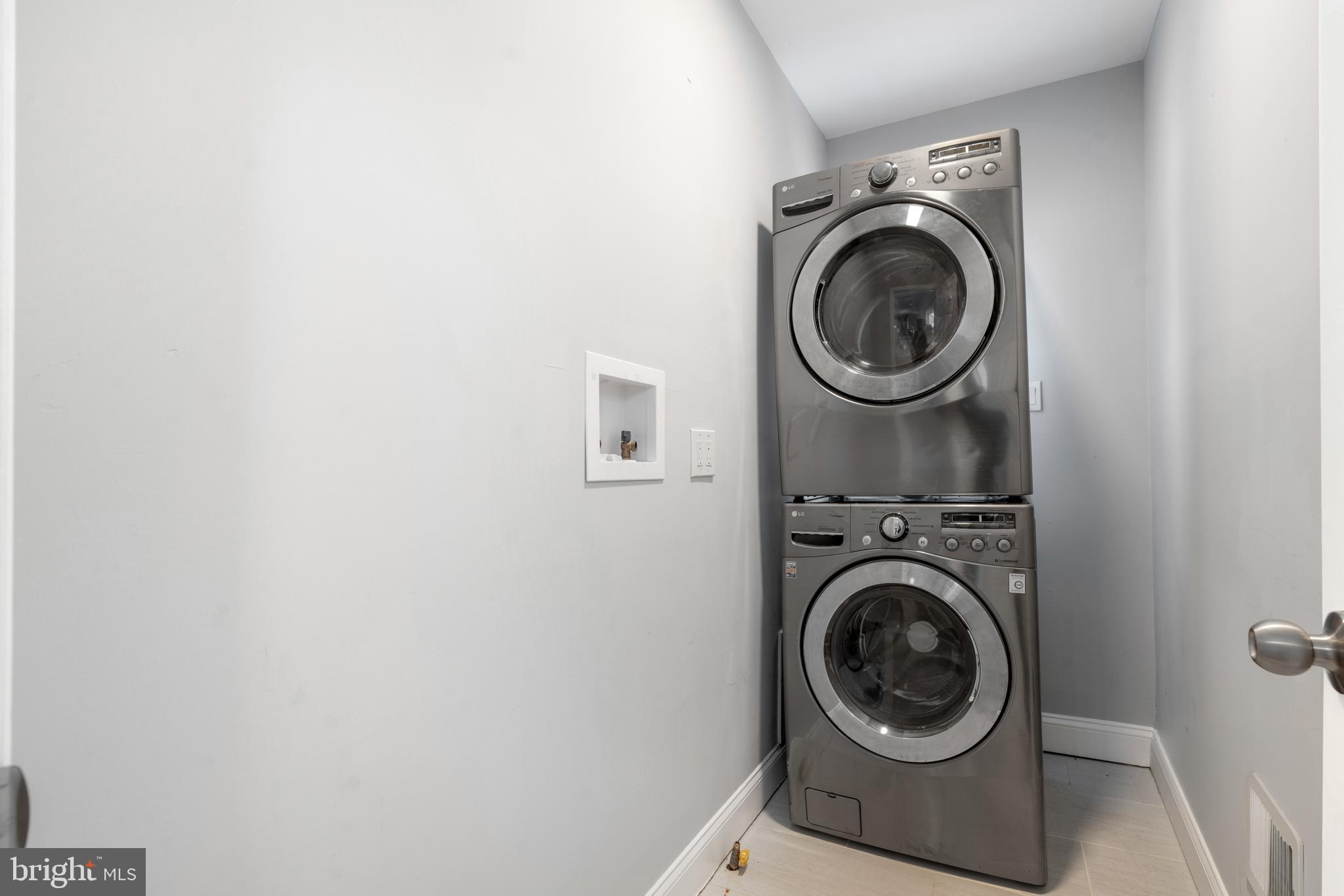 CHERRY HILL PARK - Residential