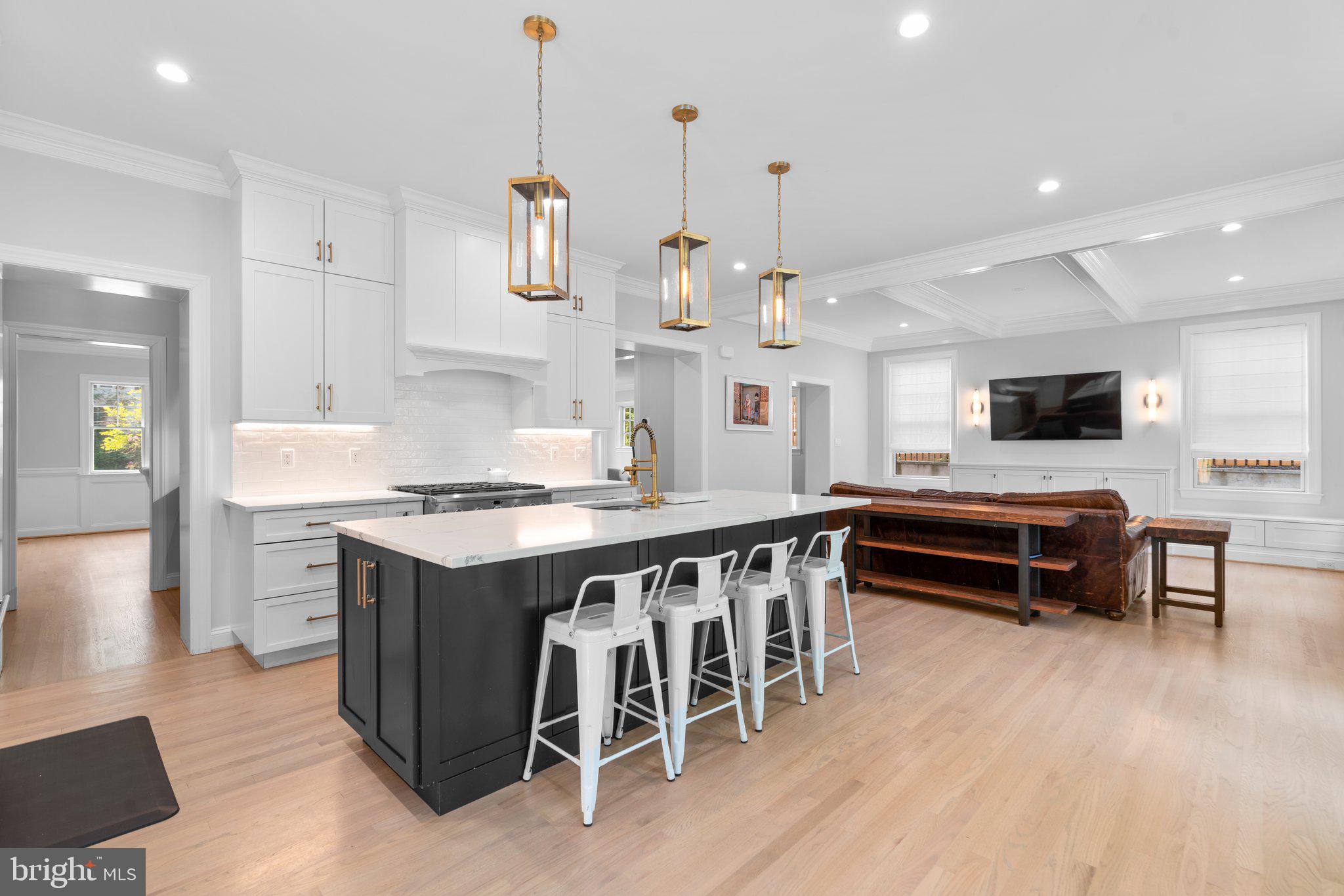 ROLLINGWOOD - Residential