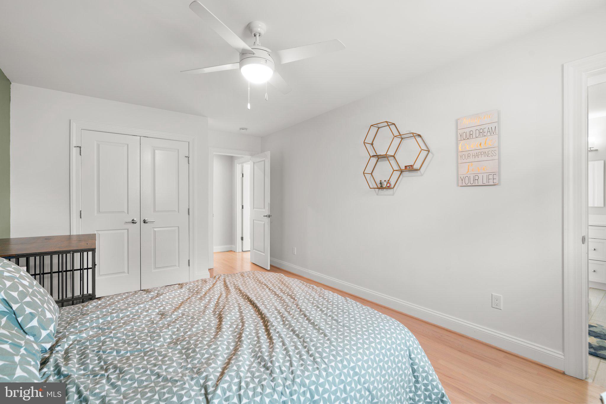 ROLLINGWOOD - Residential