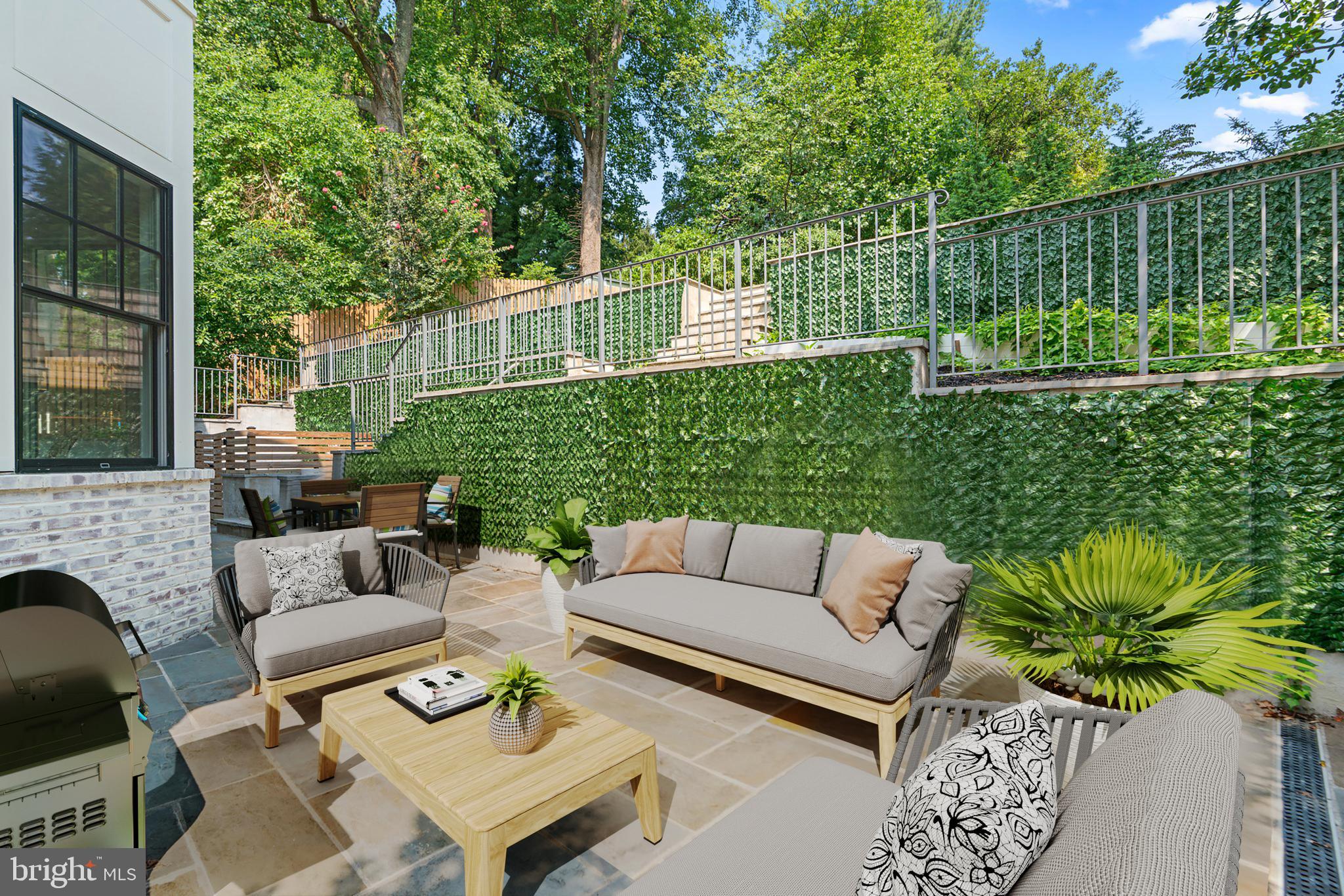 ROLLINGWOOD - Residential