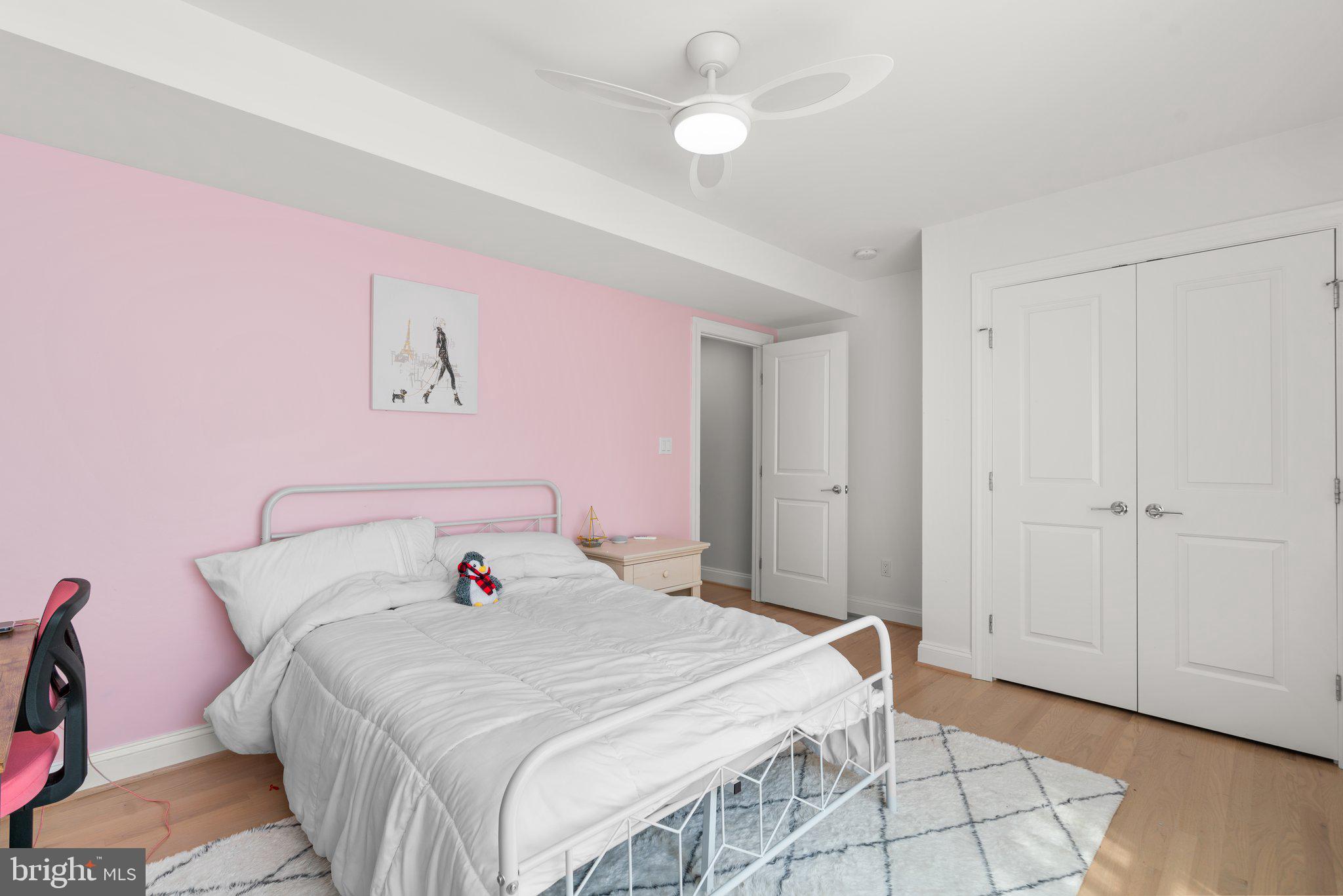 ROLLINGWOOD - Residential