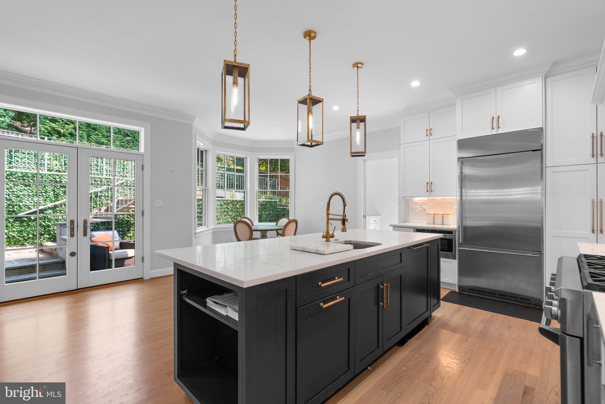 ROLLINGWOOD - Residential