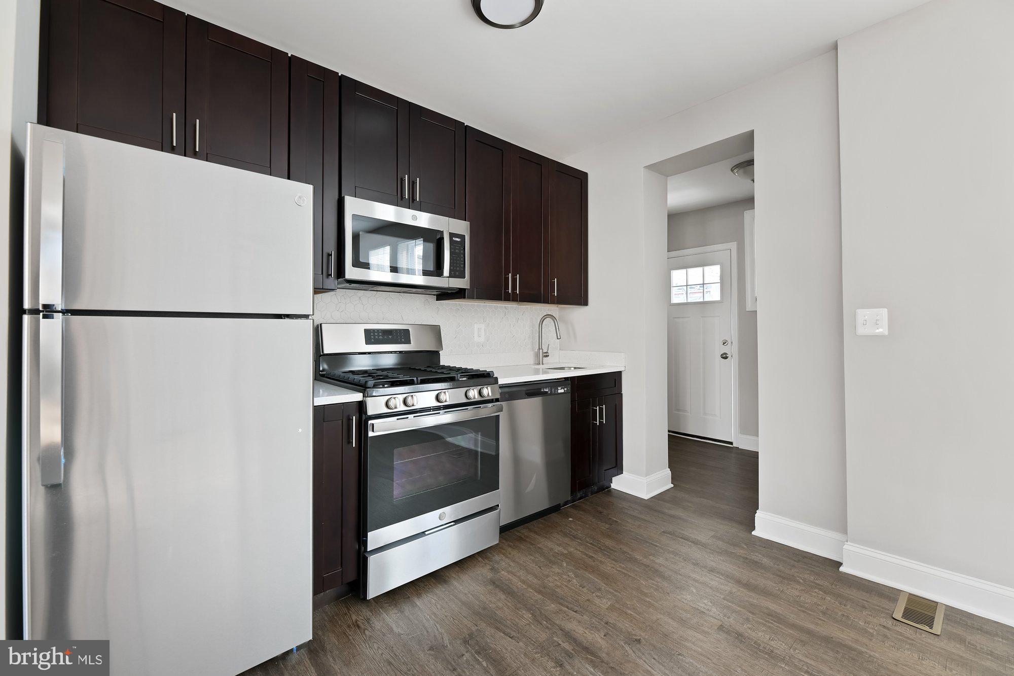 CARROLL-SOUTH HILTON - Residential