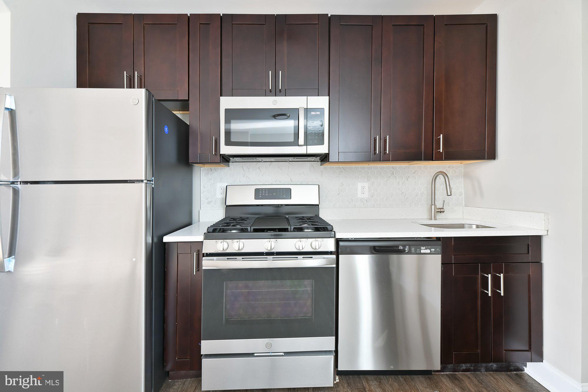 CARROLL-SOUTH HILTON - Residential