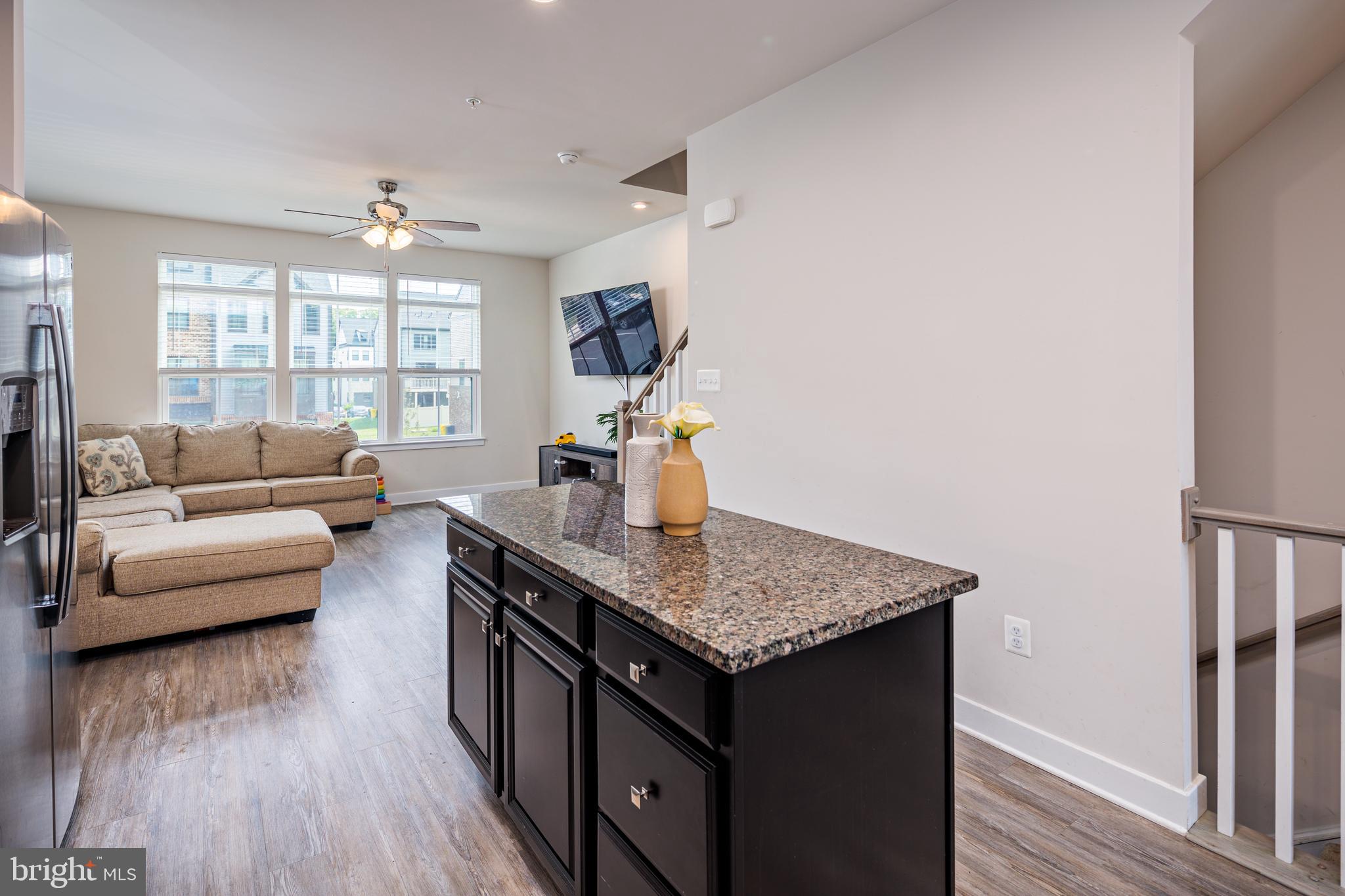 TANYARD SHORES - Residential Lease