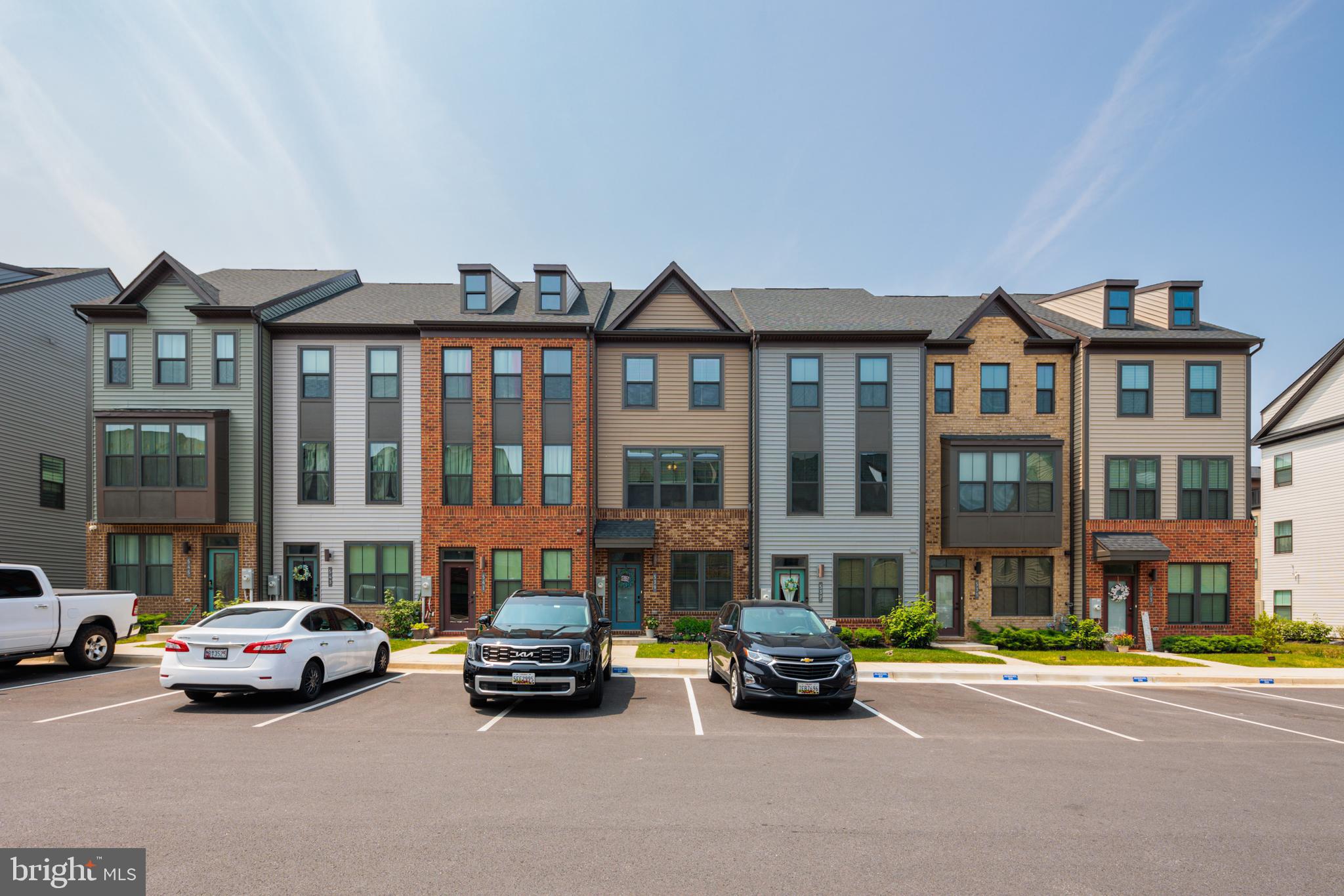 TANYARD SHORES - Residential Lease