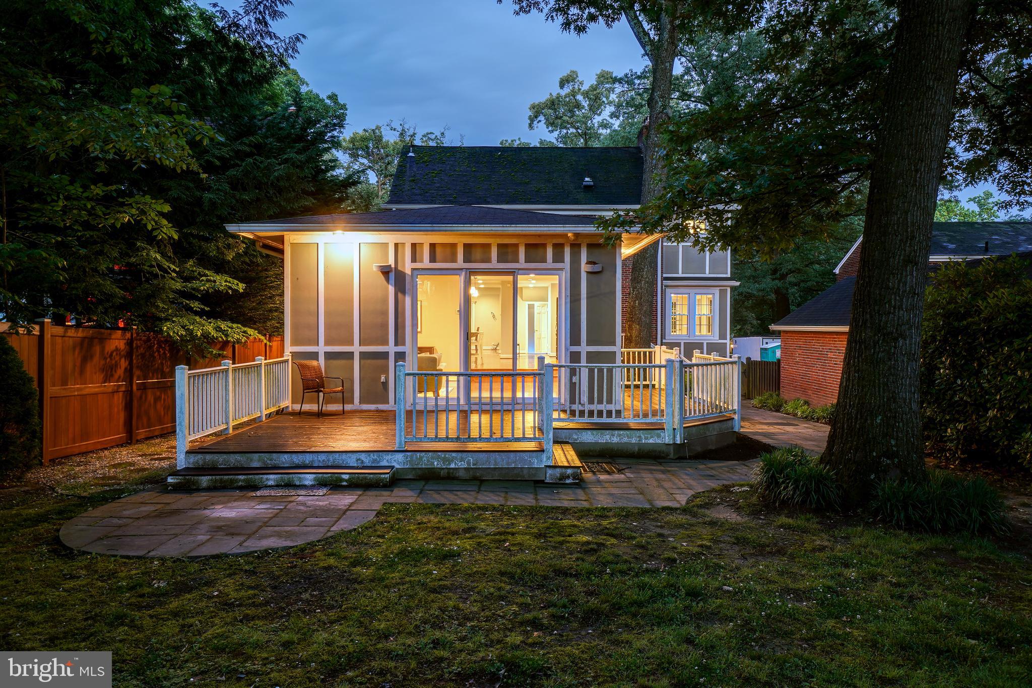 TAKOMA PARK - Residential