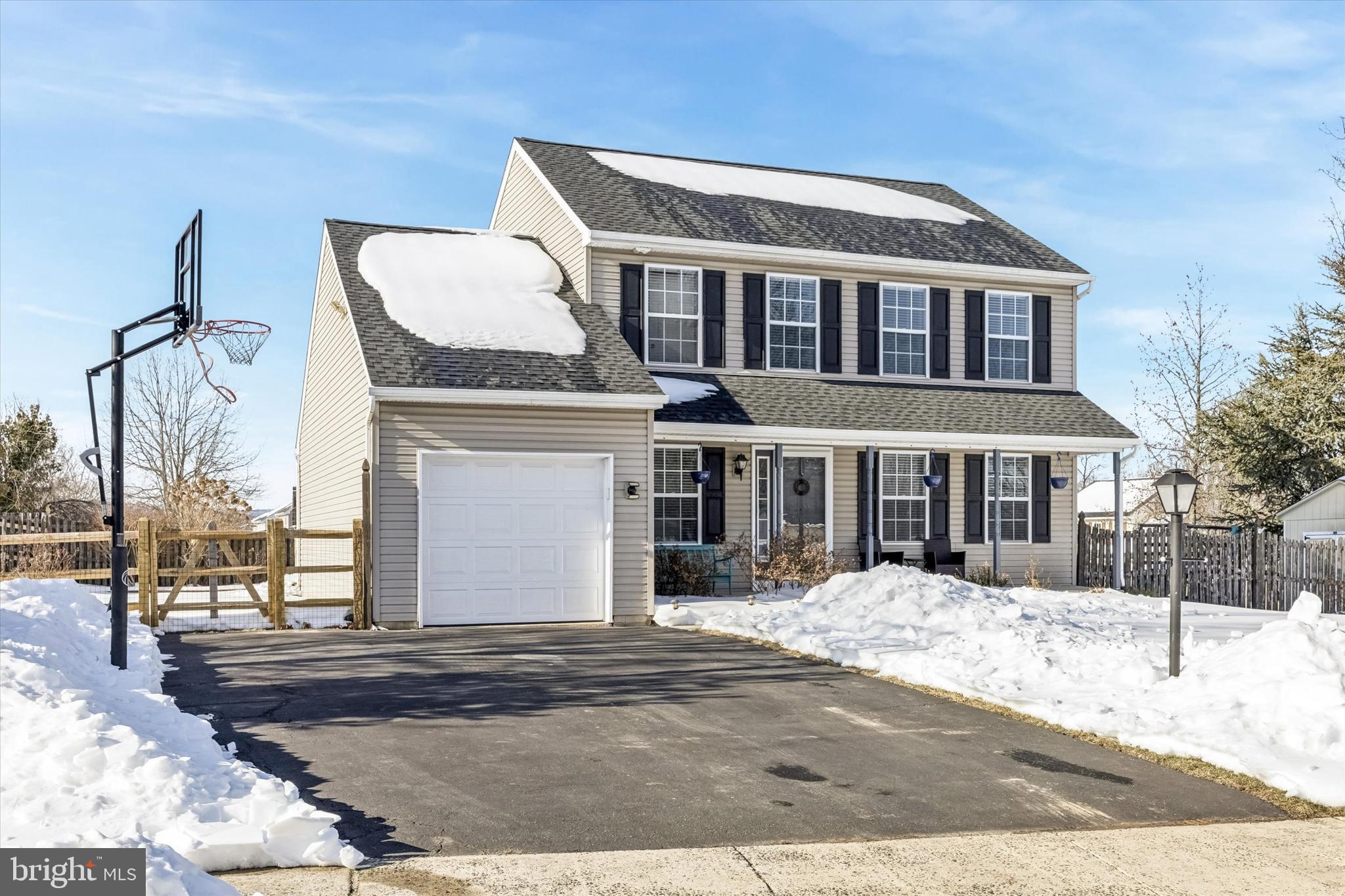 WILLOW WOODS - Residential