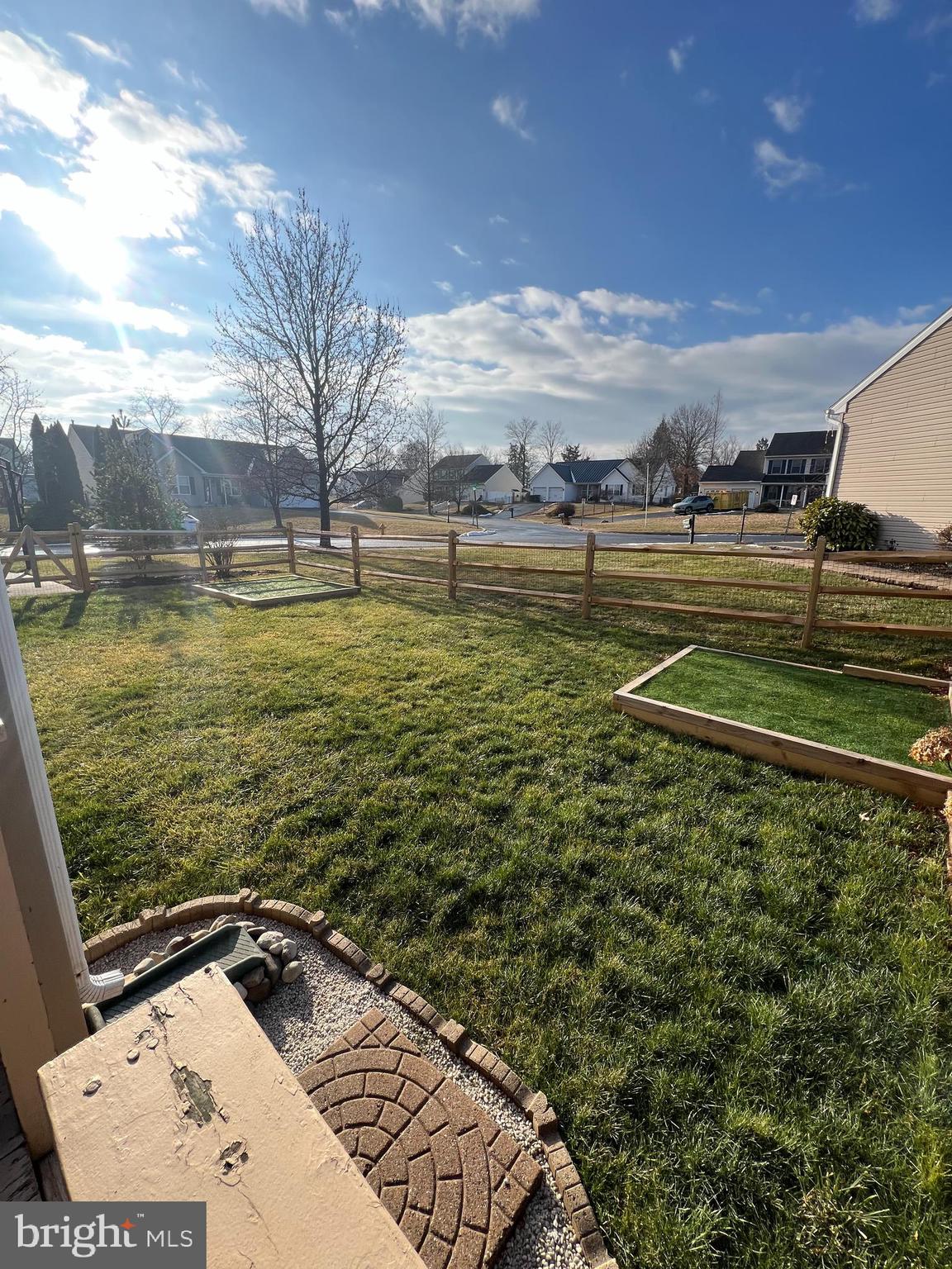 WILLOW WOODS - Residential