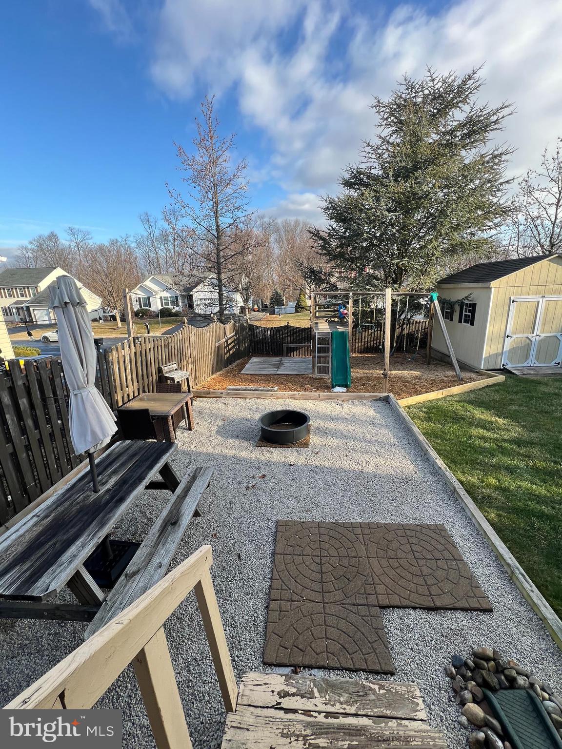 WILLOW WOODS - Residential