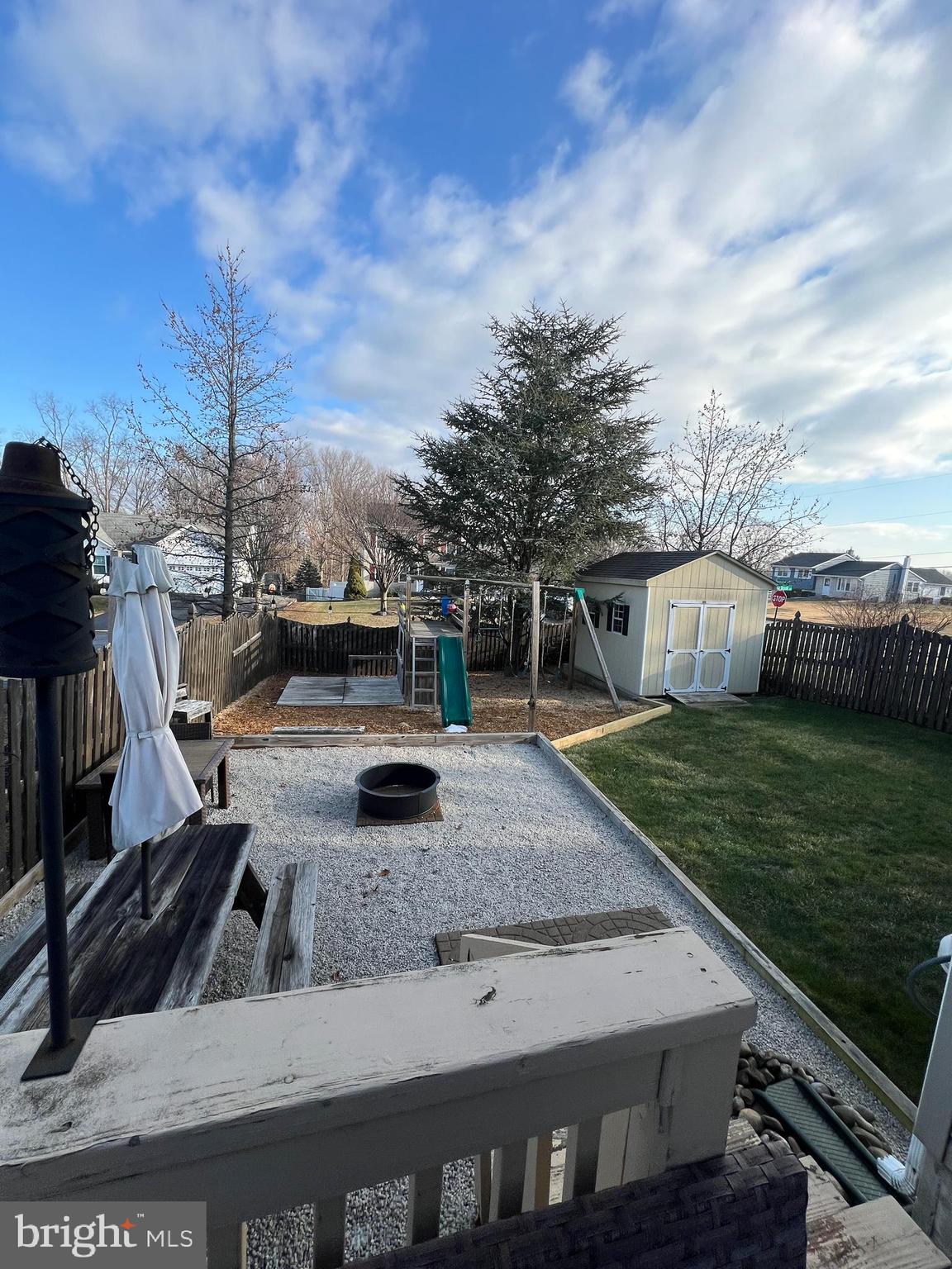 WILLOW WOODS - Residential