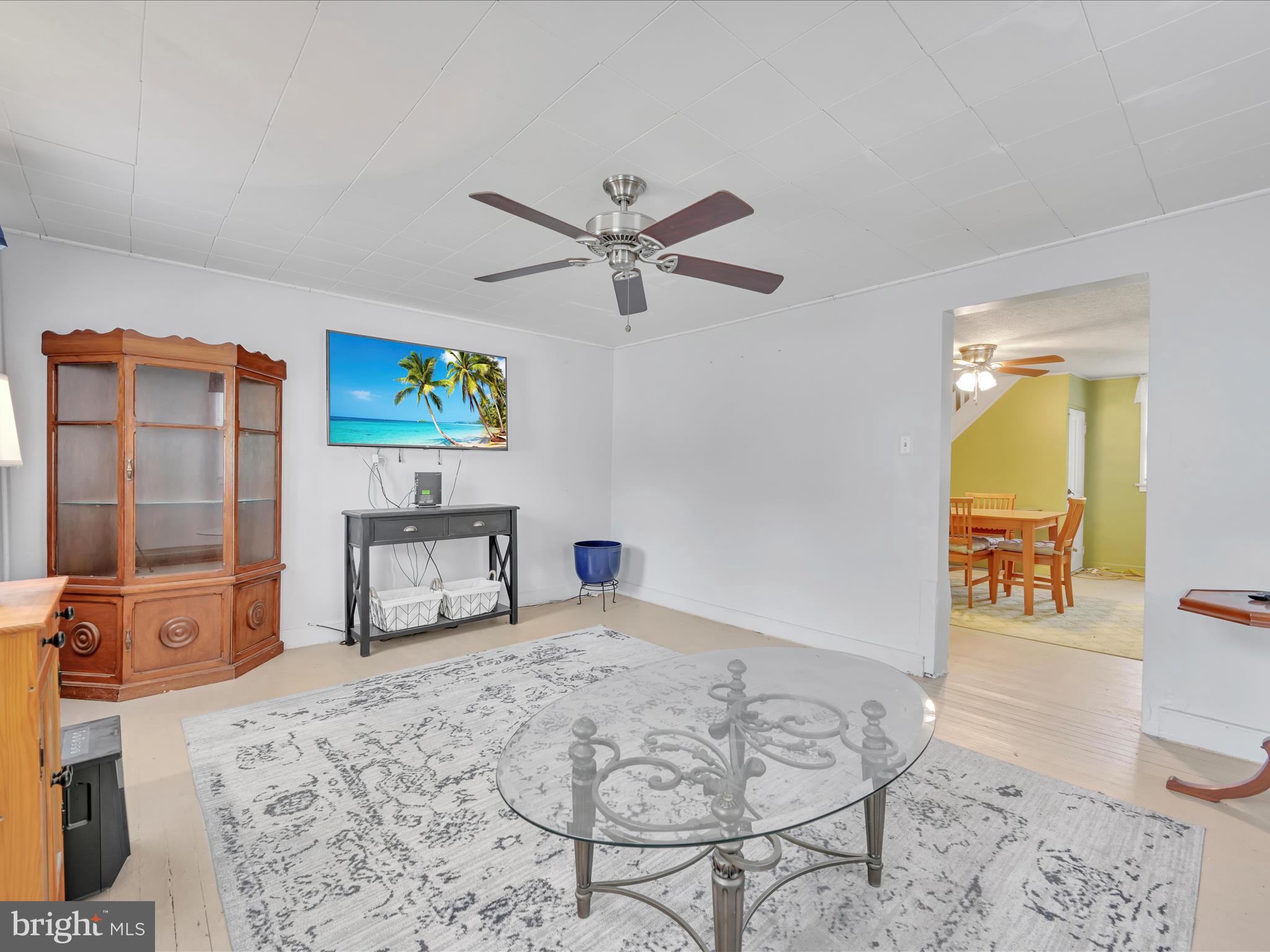 2413 E MAIN STREET