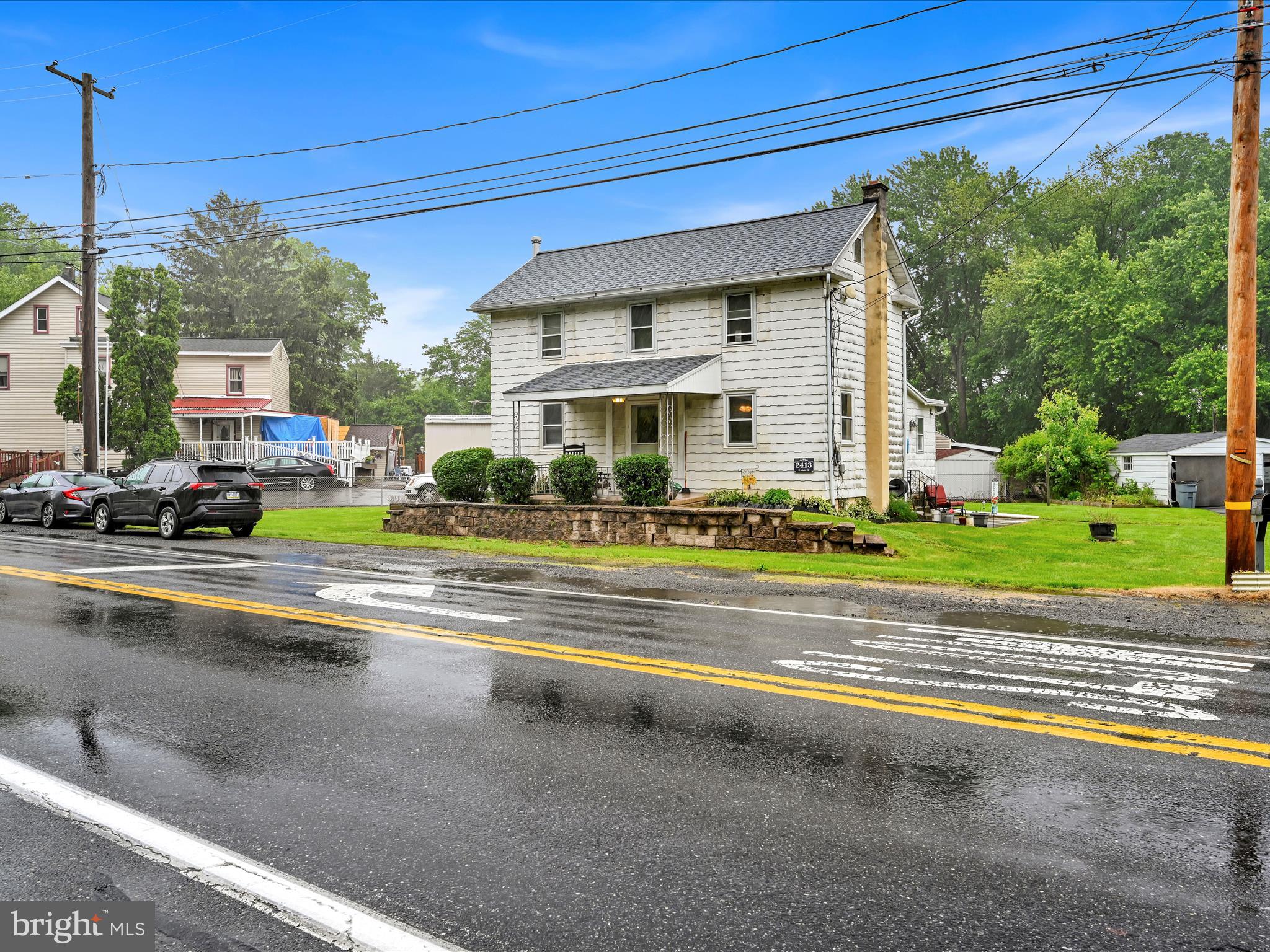 2413 E MAIN STREET