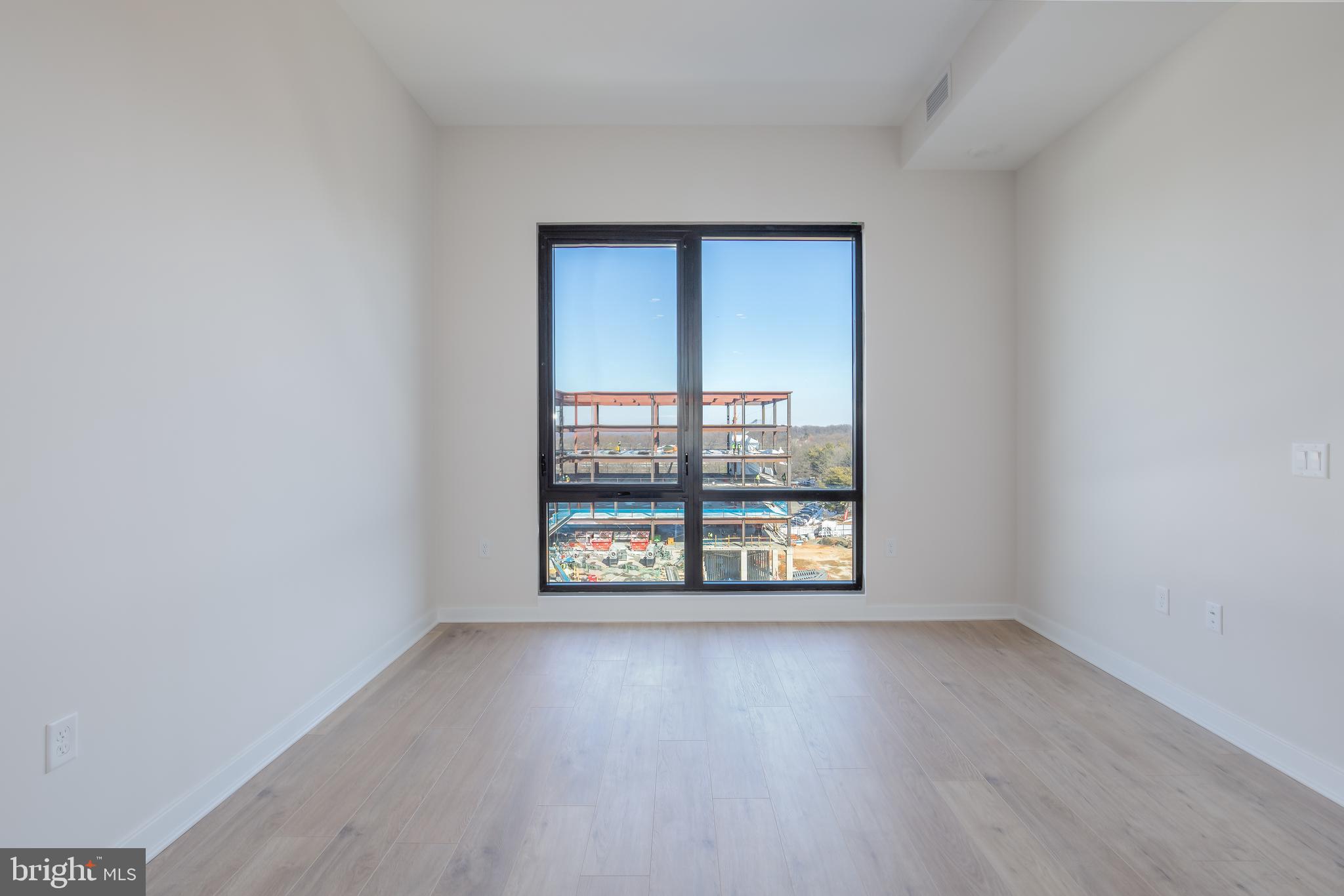 FALLS CHURCH CITY - Residential