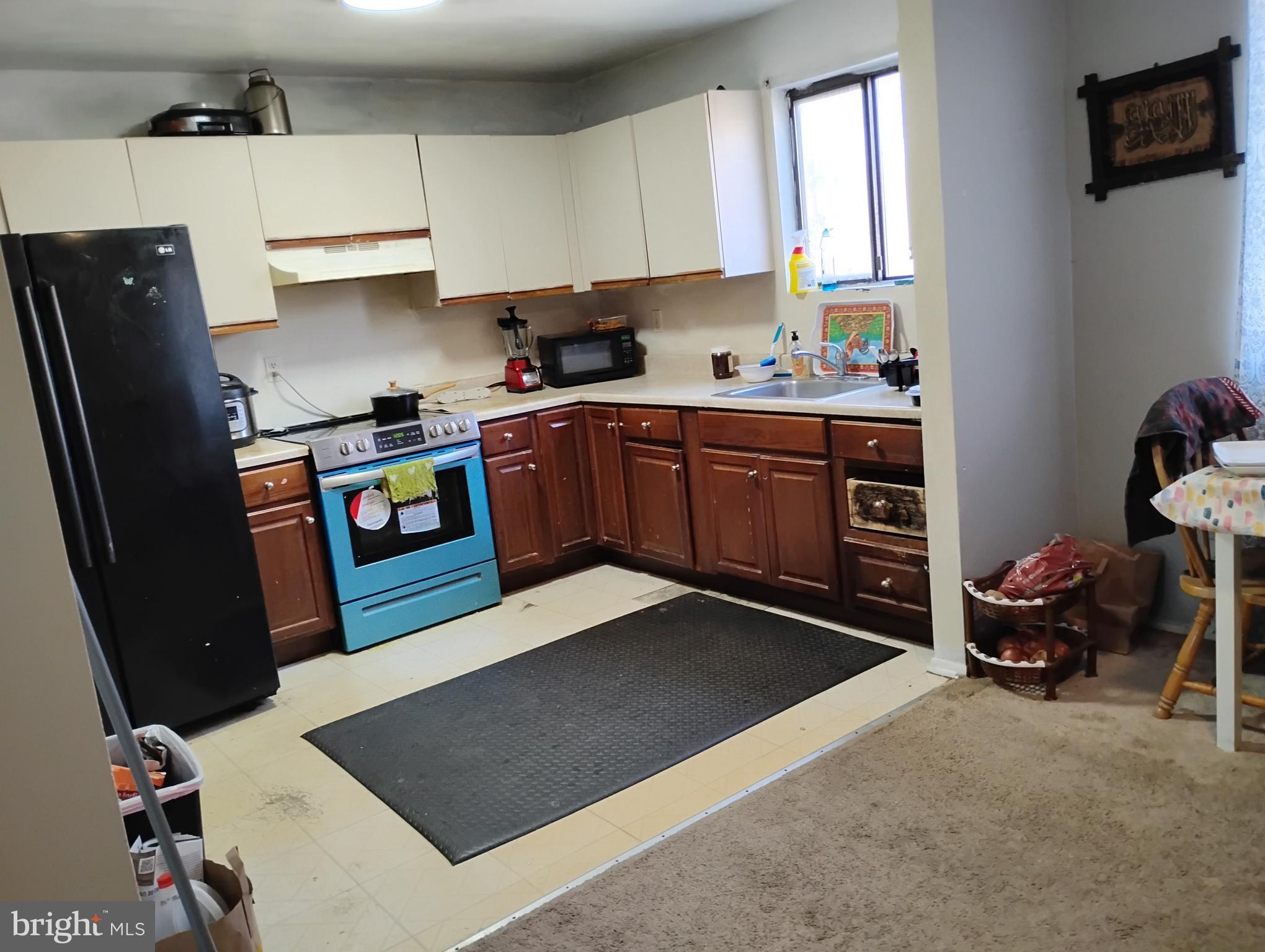 ADMIRALS WALK - Residential