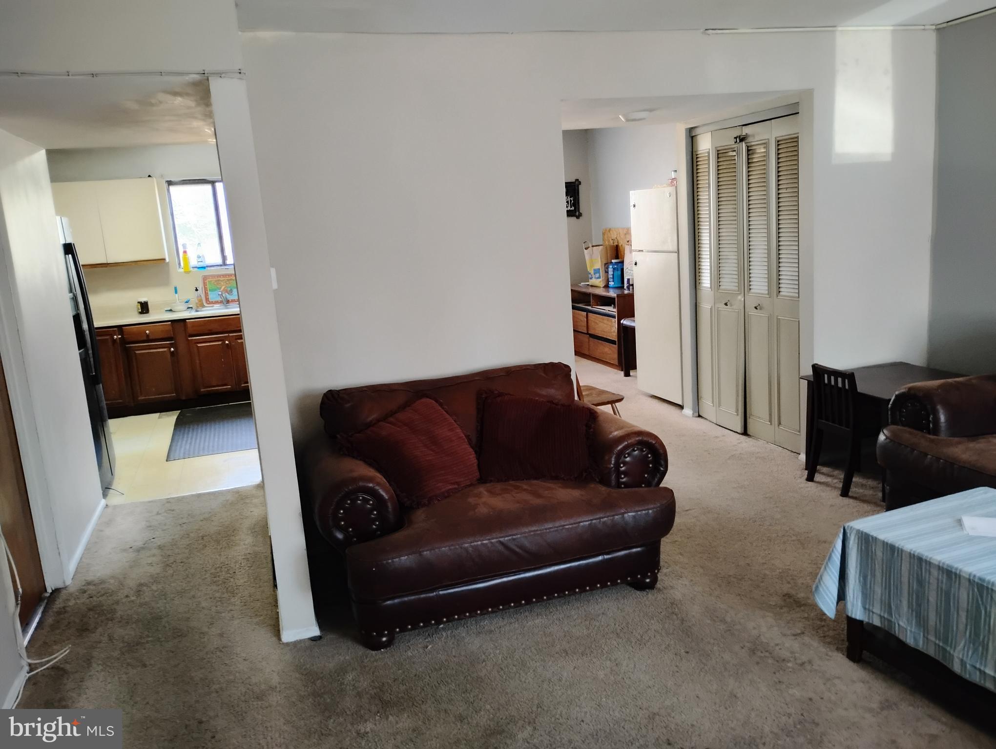 ADMIRALS WALK - Residential