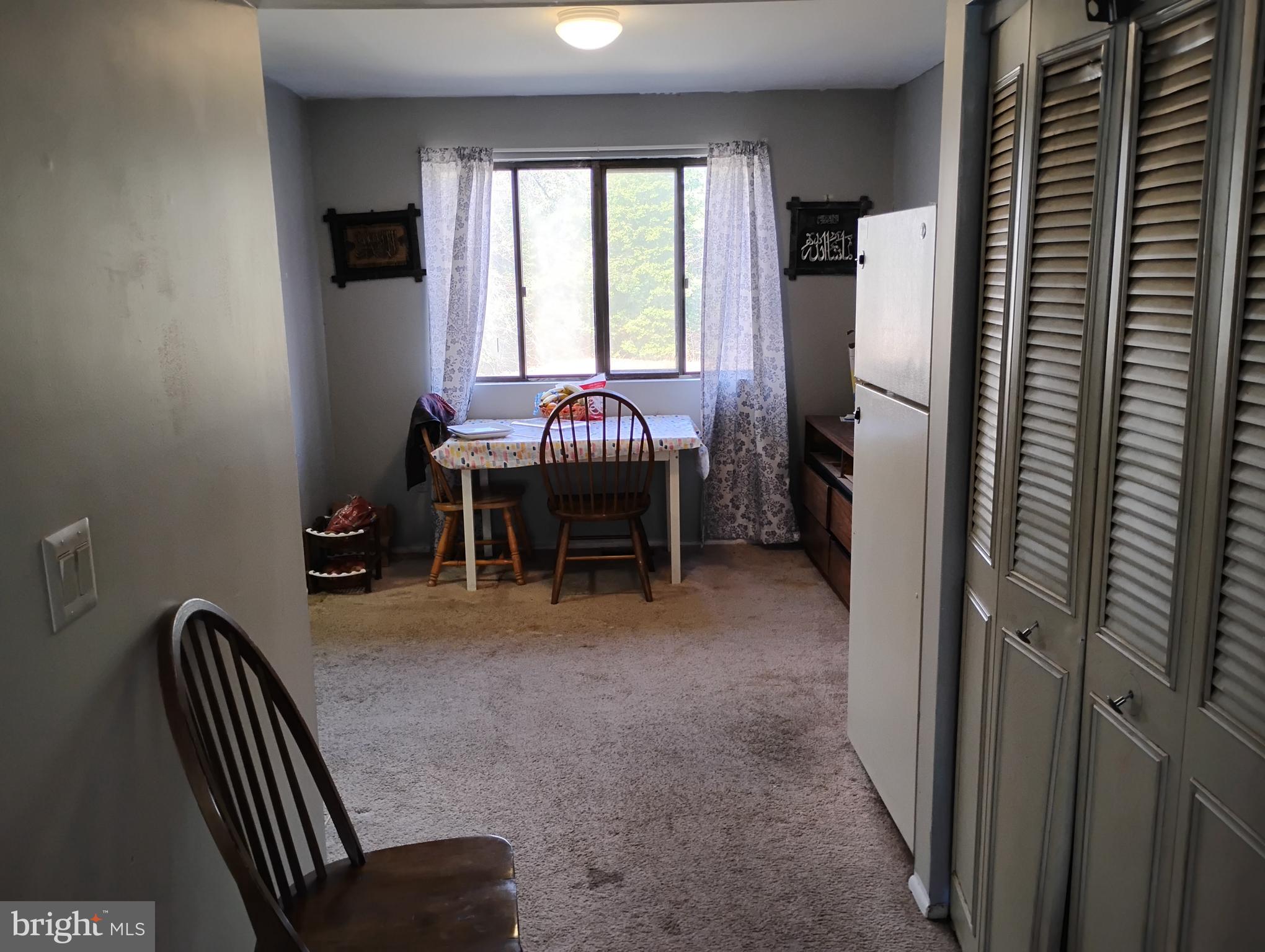 ADMIRALS WALK - Residential