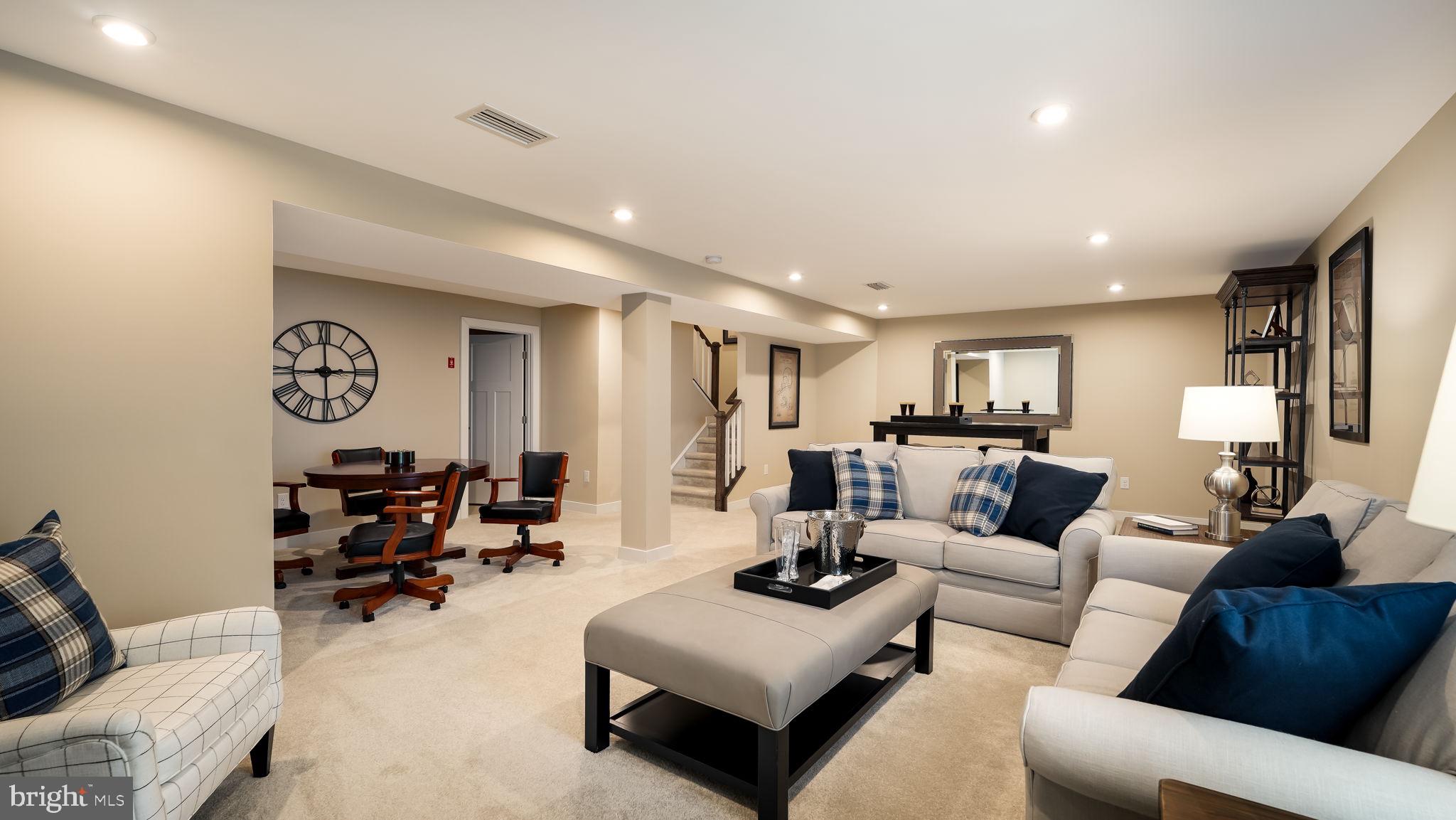 CHESTNUT RIDGE - Residential